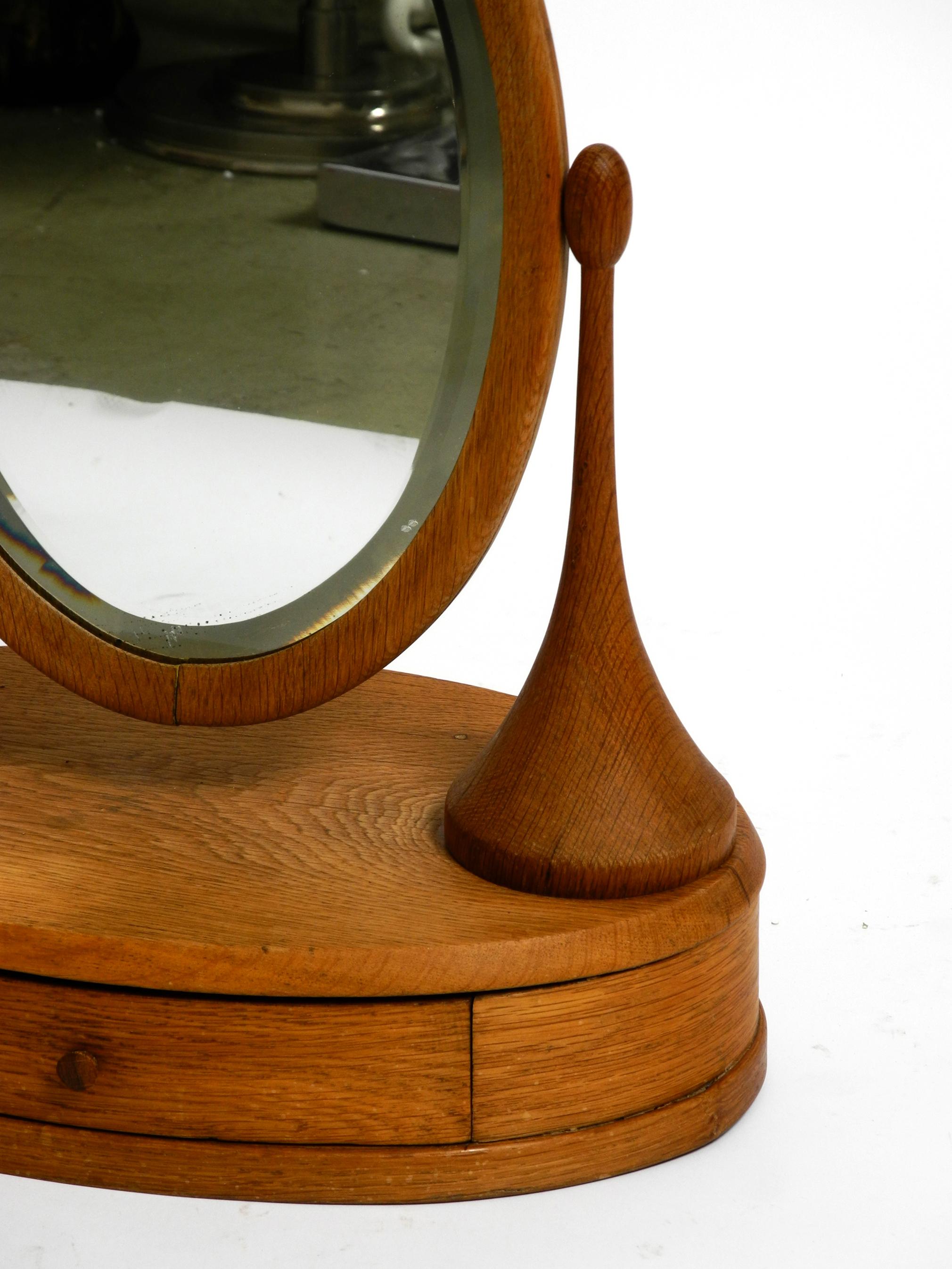 Extraordinary Beautiful 1920s Oak Table Mirror with Drawer For Sale 14