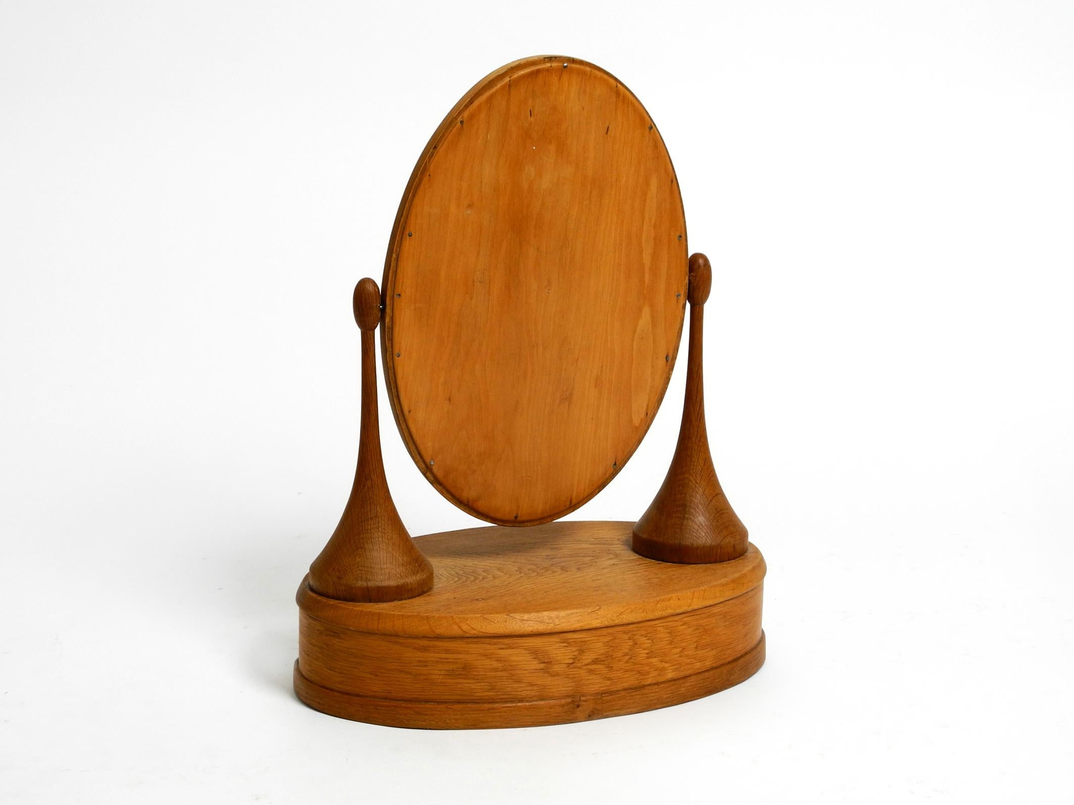 Extraordinary Beautiful 1920s Oak Table Mirror with Drawer In Good Condition For Sale In München, DE