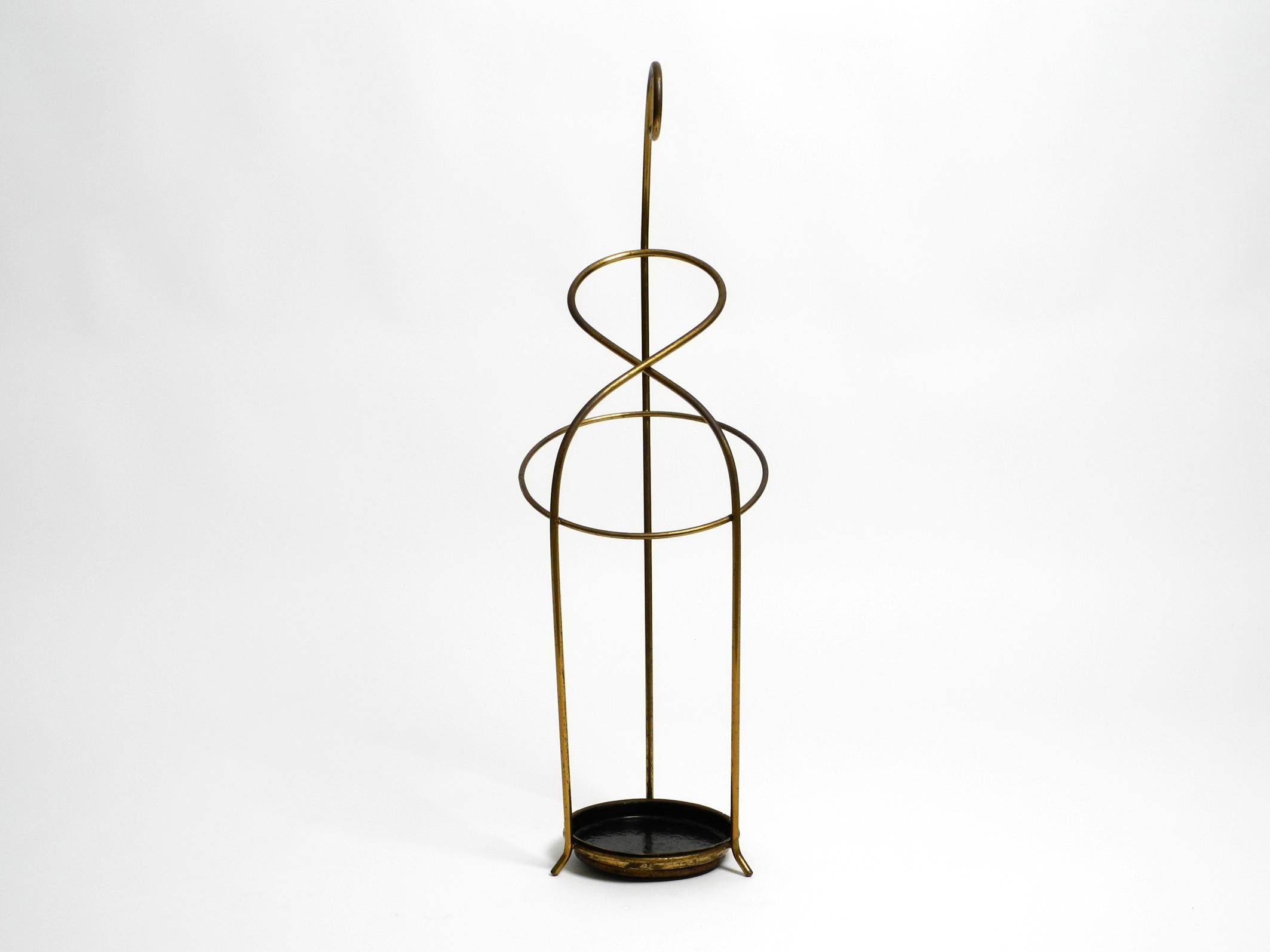 Mid-Century Modern Extraordinary beautiful rare Mid Century Modern brass umbrella stand For Sale