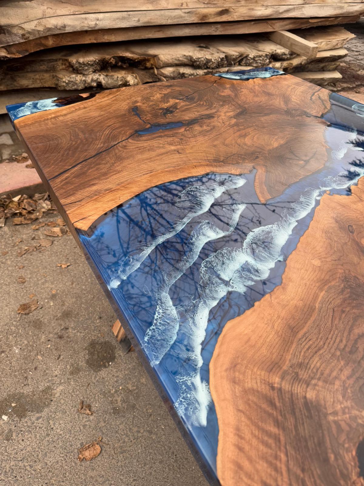 Straordinario tavolo da pranzo in resina epossidica blu oceano - Tavolo personalizzato Wood Wood In condizioni Nuovo in vendita a İnegöl, TR