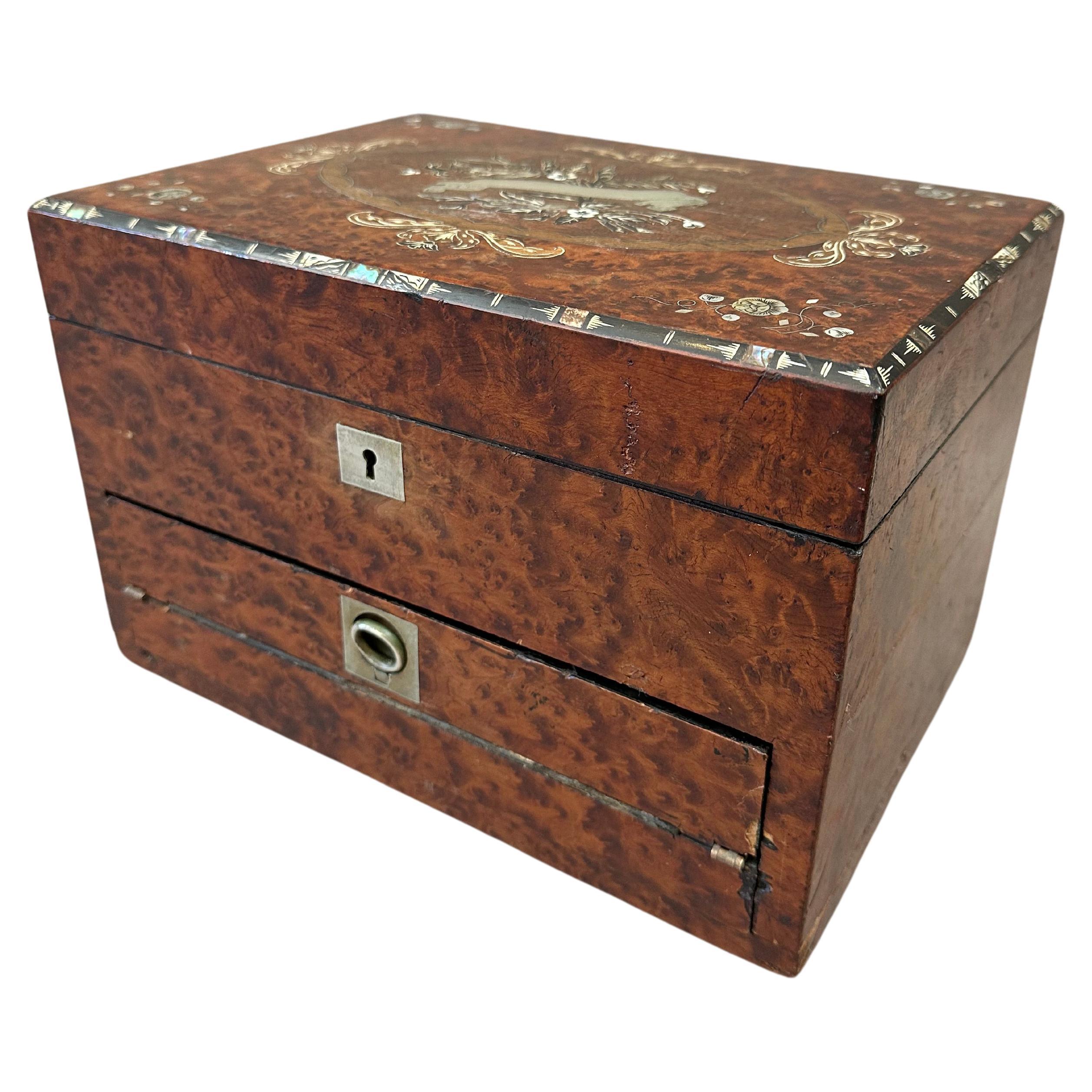 Mid-19th Century British Empire Burled Yew and Amboyna Travel Jewelry Box