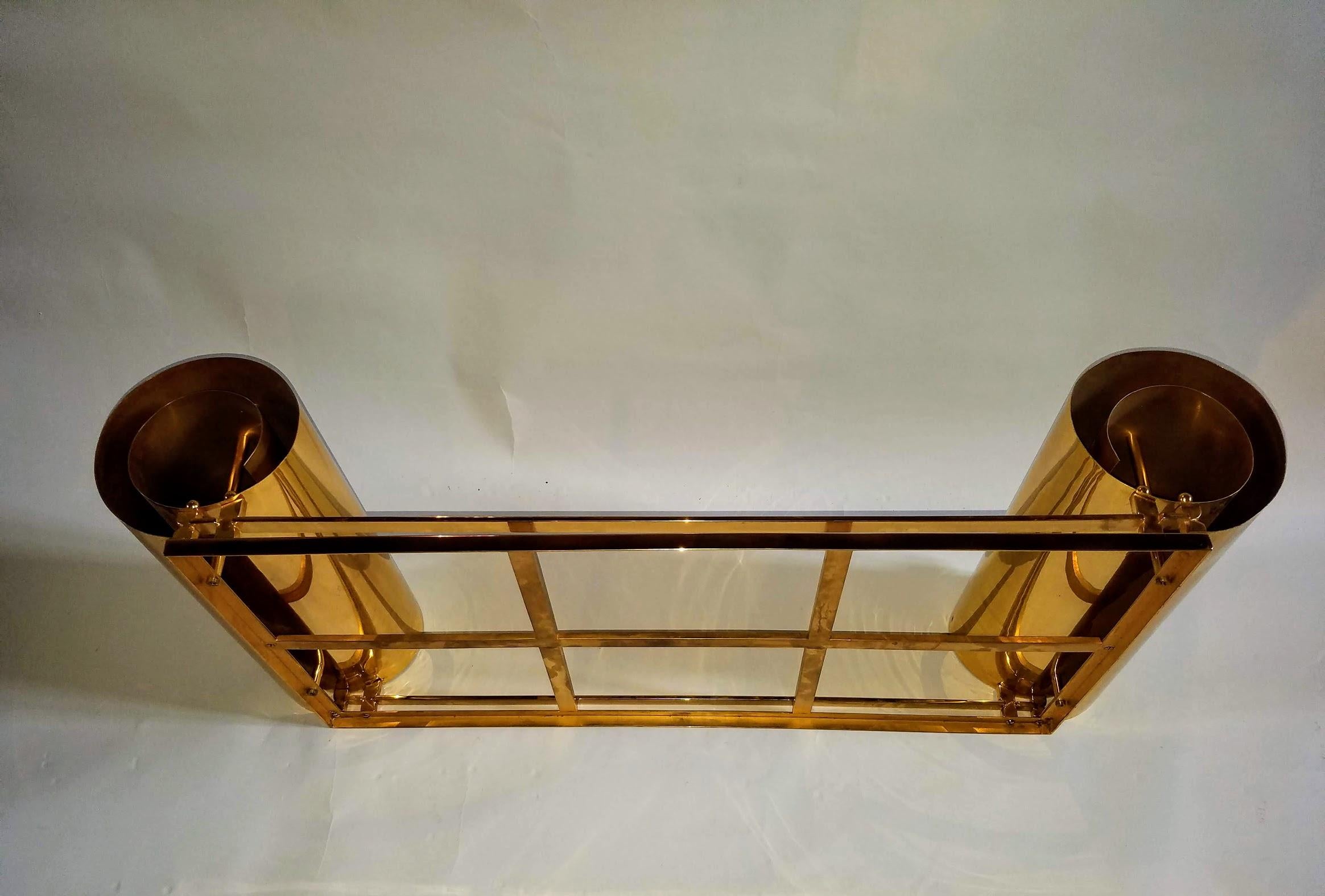 Laiton Eglomise Table basse en laiton feuille d'or et verre New York 1970 en vente