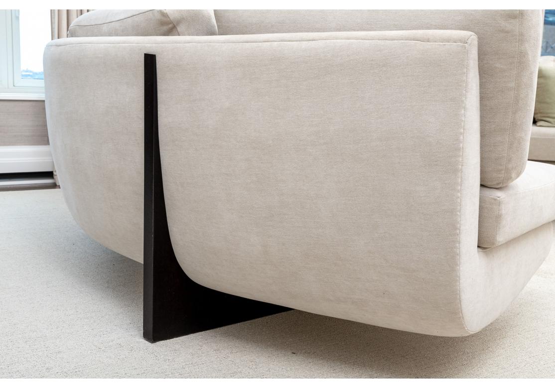 Extraordinary Circular “Clip” Sofa By Ransom Culler For Thayer Coggin For Sale 9