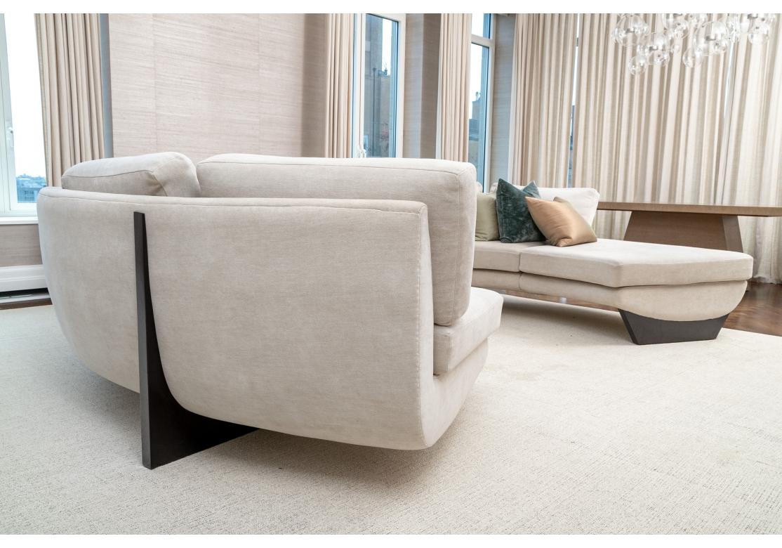 Mid-Century Modern Extraordinary Circular “Clip” Sofa By Ransom Culler For Thayer Coggin For Sale