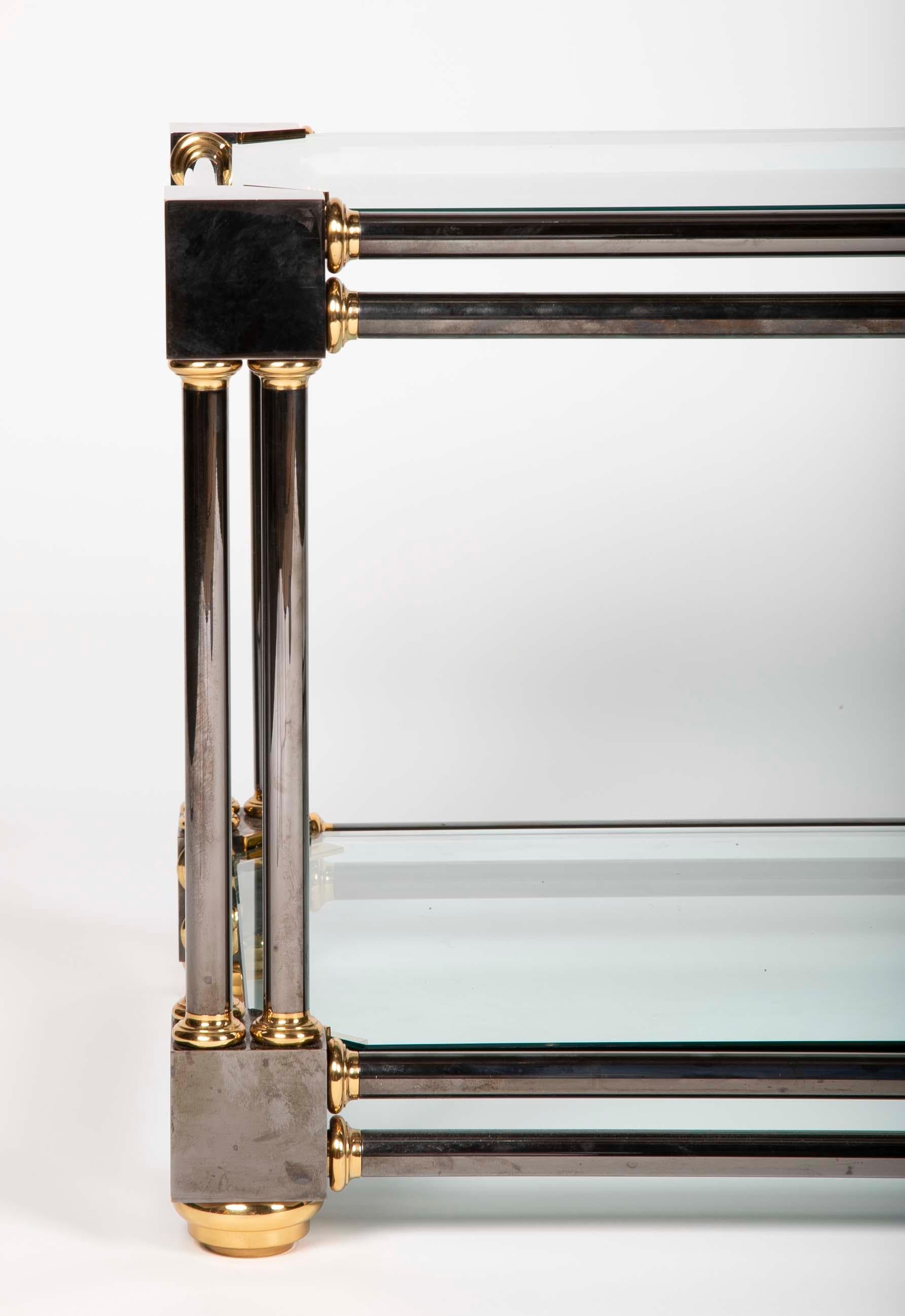 Extraordinaire table basse en laiton et acier gun metal sur mesure Bon état - En vente à Stamford, CT
