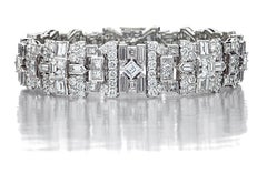 Straordinario bracciale di platino con diamanti