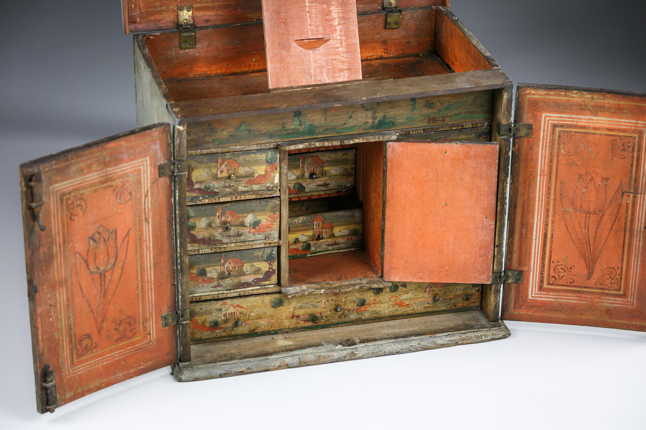 Extraordinary Early 18th Century Necessaire Secrets For Sale 6
