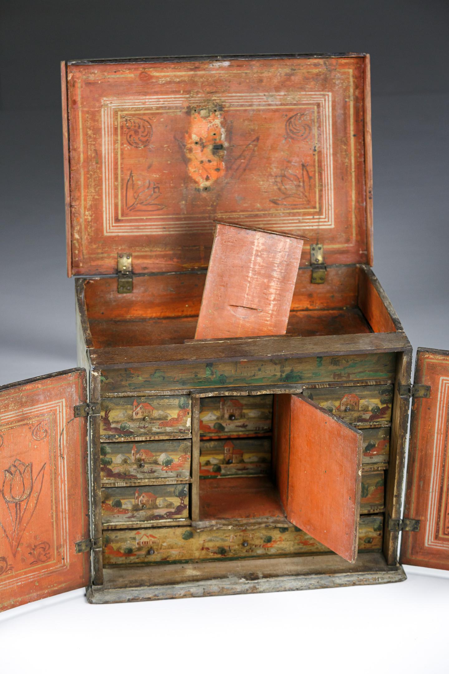 Extraordinary Early 18th Century Necessaire Secrets For Sale 8