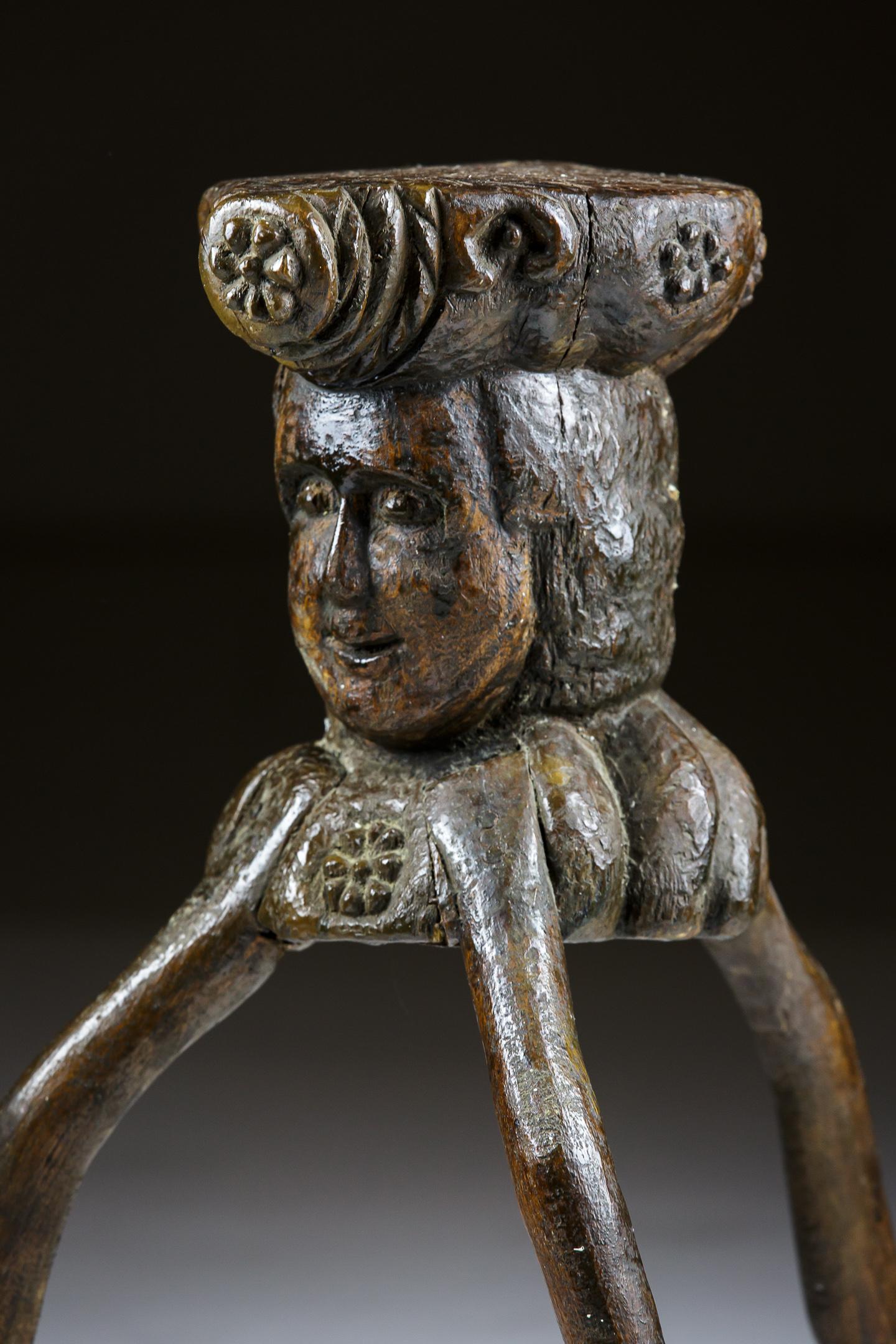 Extraordinary Early 19th Century Small Anthropomorphic Block For Sale 8