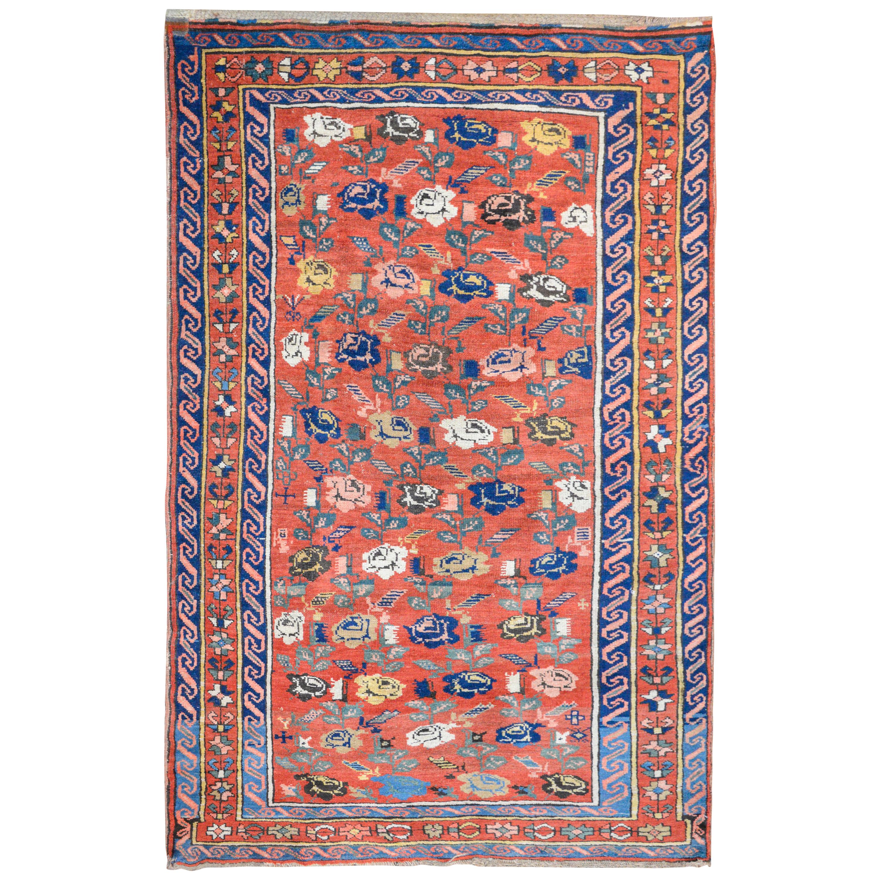 Extraordinaire tapis caucasien Karabagh du début du XXe siècle