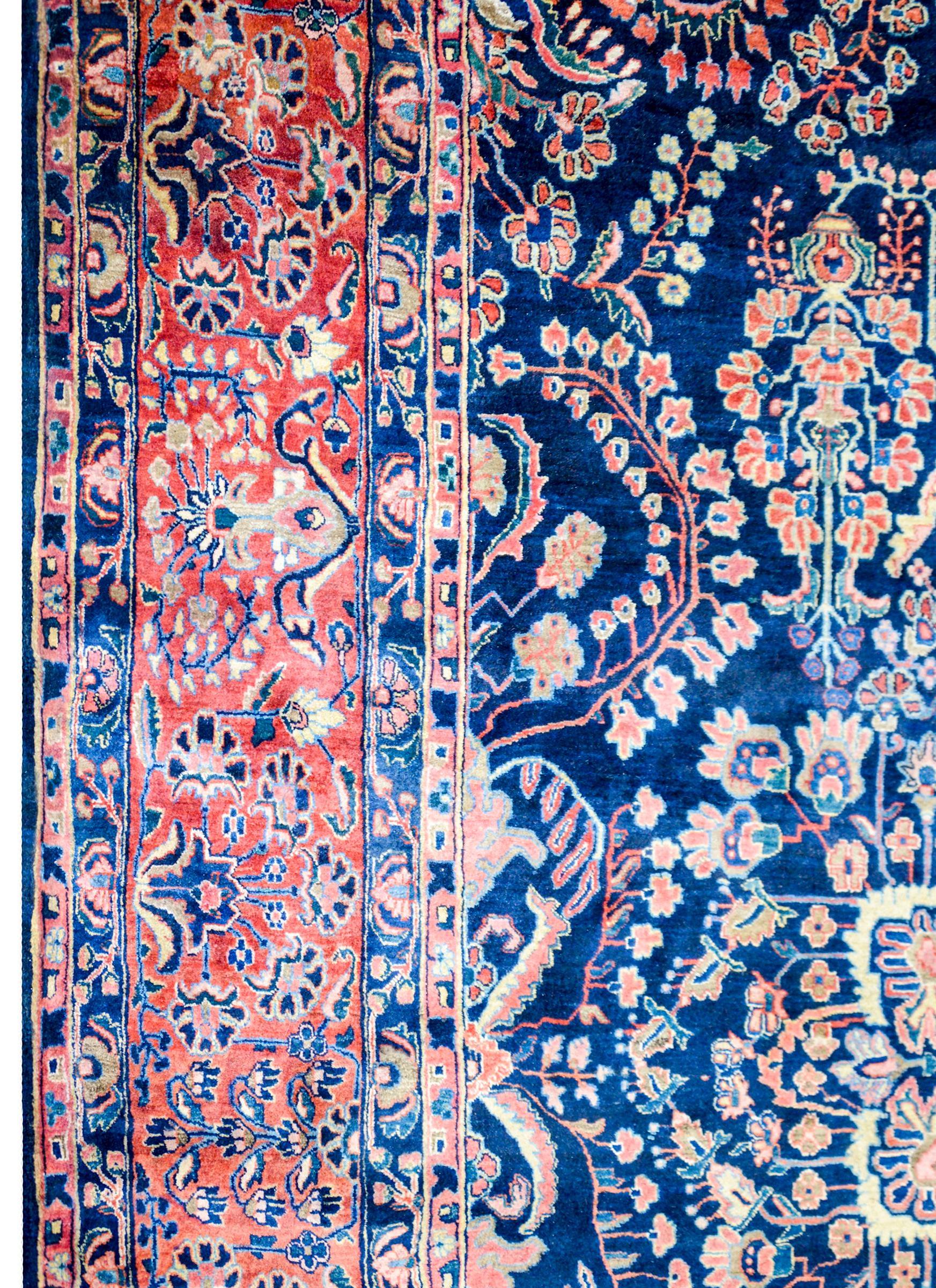 Vegetable Dyed Extraordinary Early 20th Century Sarouk Rug For Sale