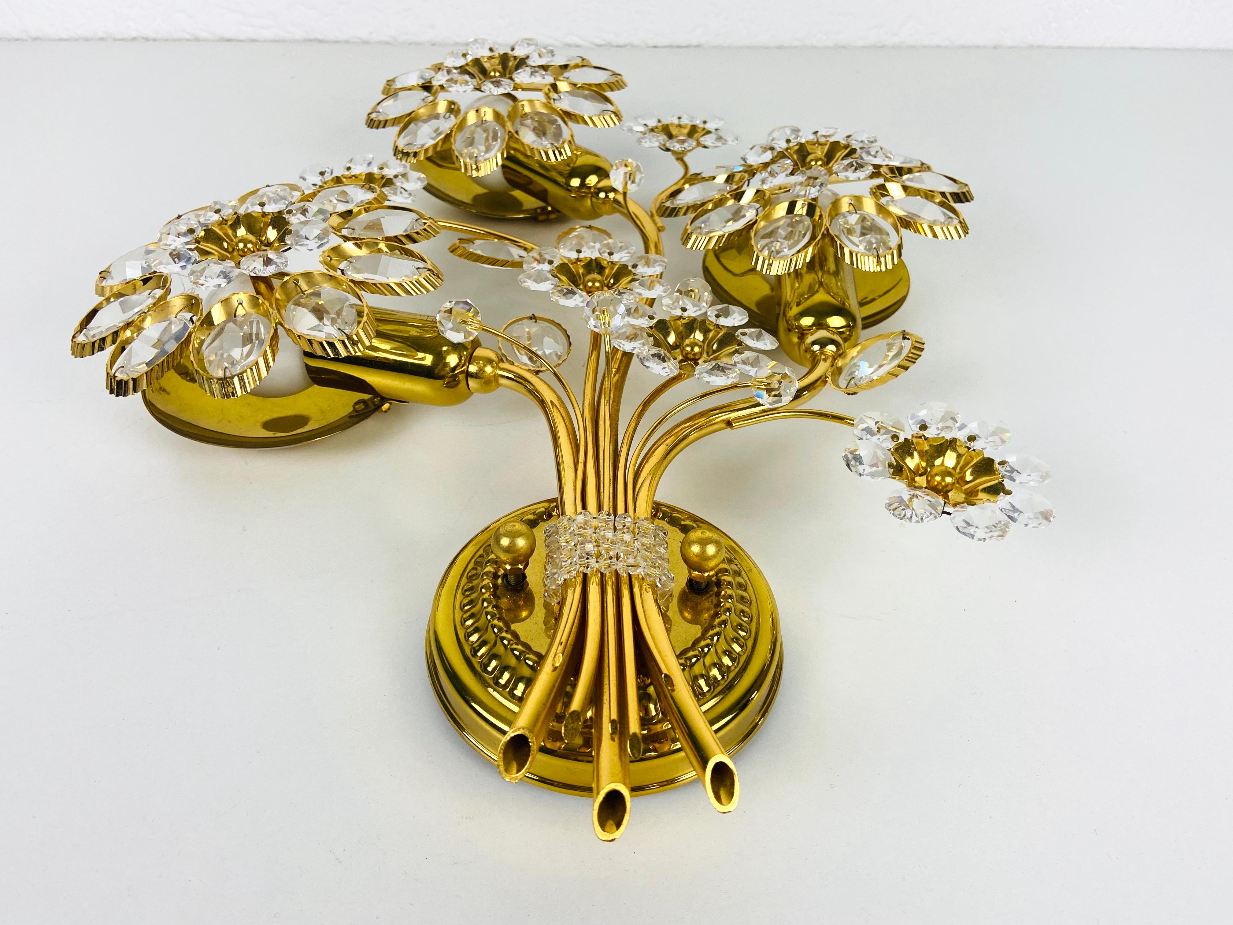 Mid-20th Century Extraordinary Floral Crystal Glass Sconce by Palwa, Germany, 1960s For Sale