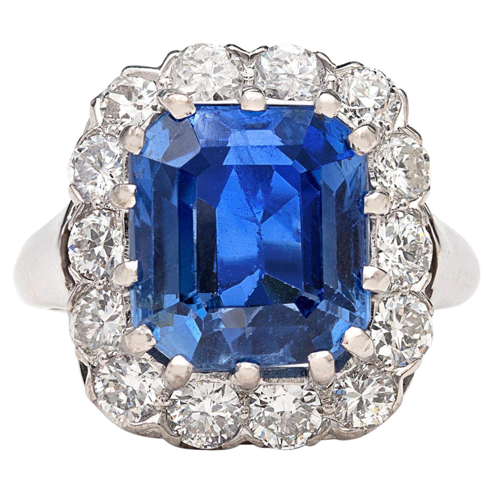 GIA 9.00 Carat Unheated Ceylon Sapphire Ring