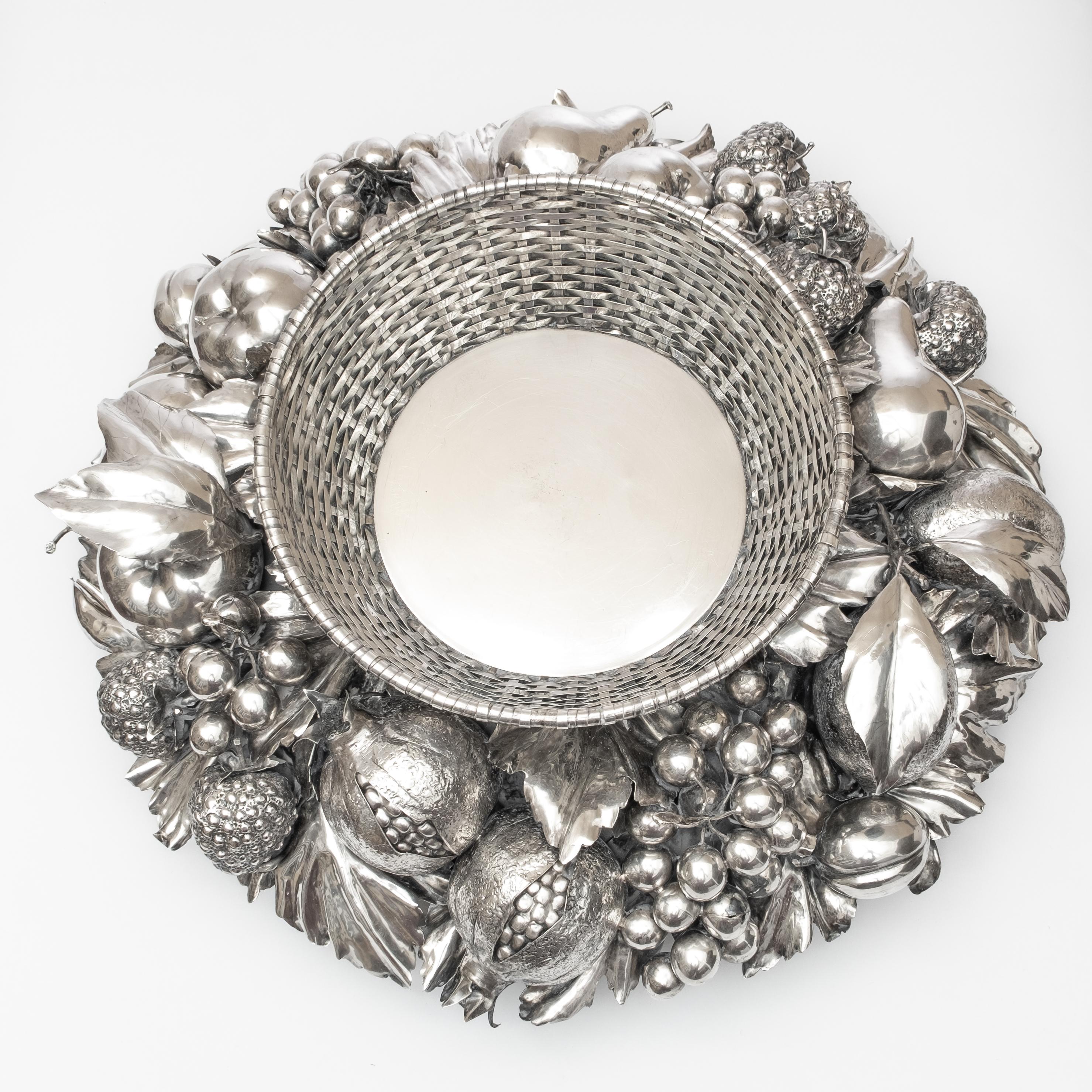 Italian Extraordinary Gianmaria Buccellati Fruit & Foliate Silver Centerpiece