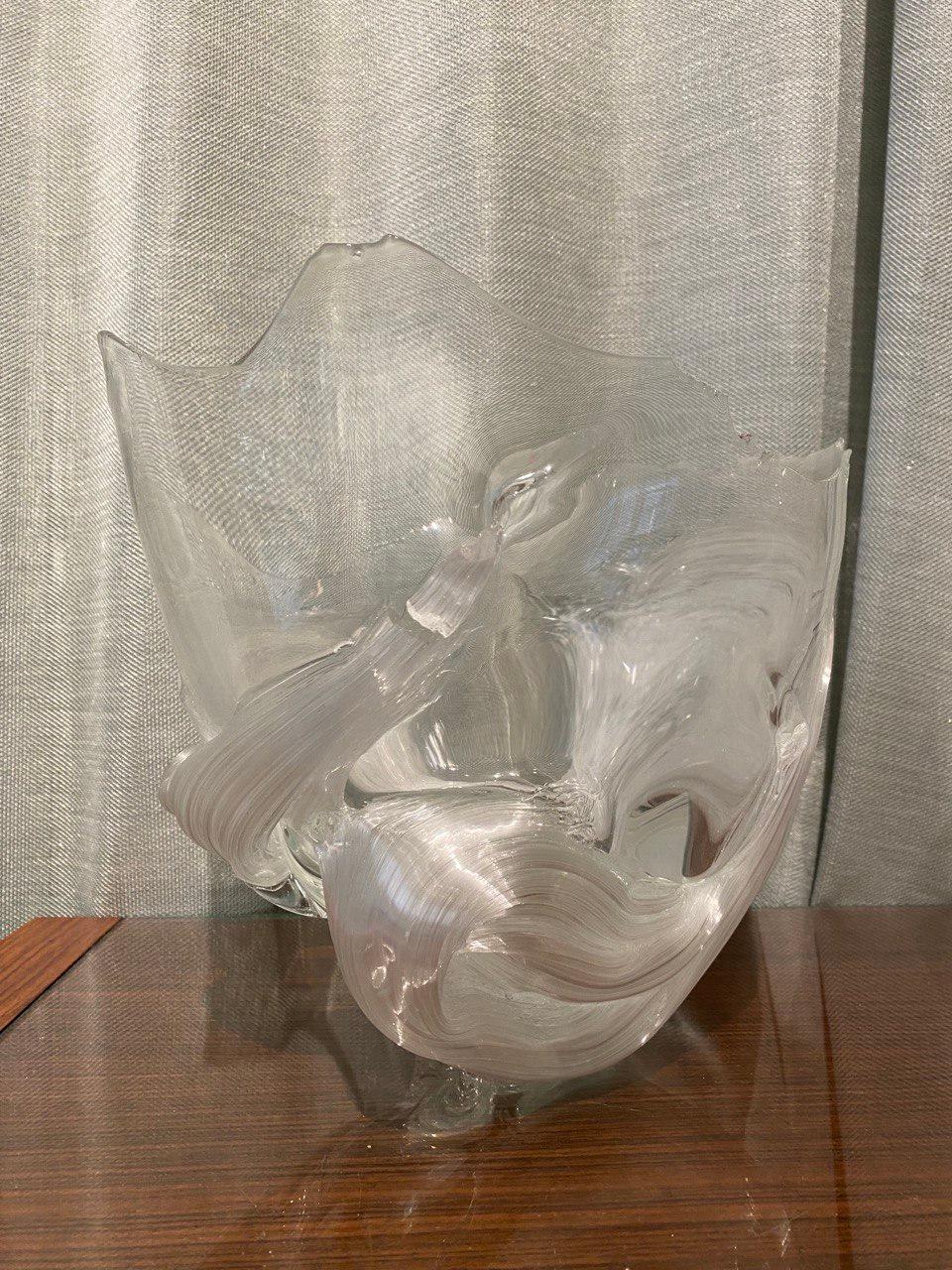 Extraordinary Glass Vase by Contemporary Japanese Artist Shohei Yokoyama For Sale 1