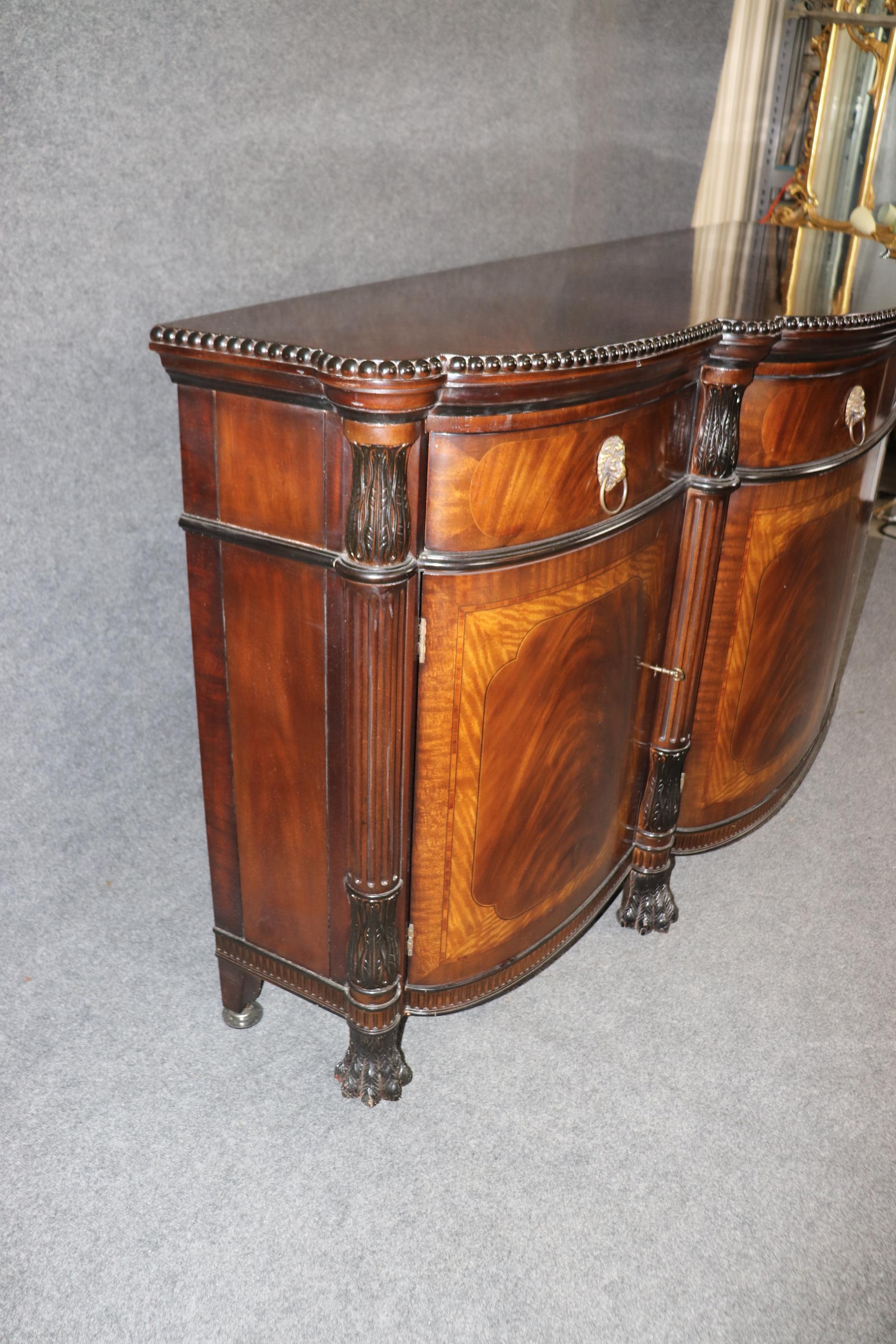 Extraordinary Grand Carved Flame Mahogany Georgian E.J. Victor Sideboard Server In Good Condition For Sale In Swedesboro, NJ
