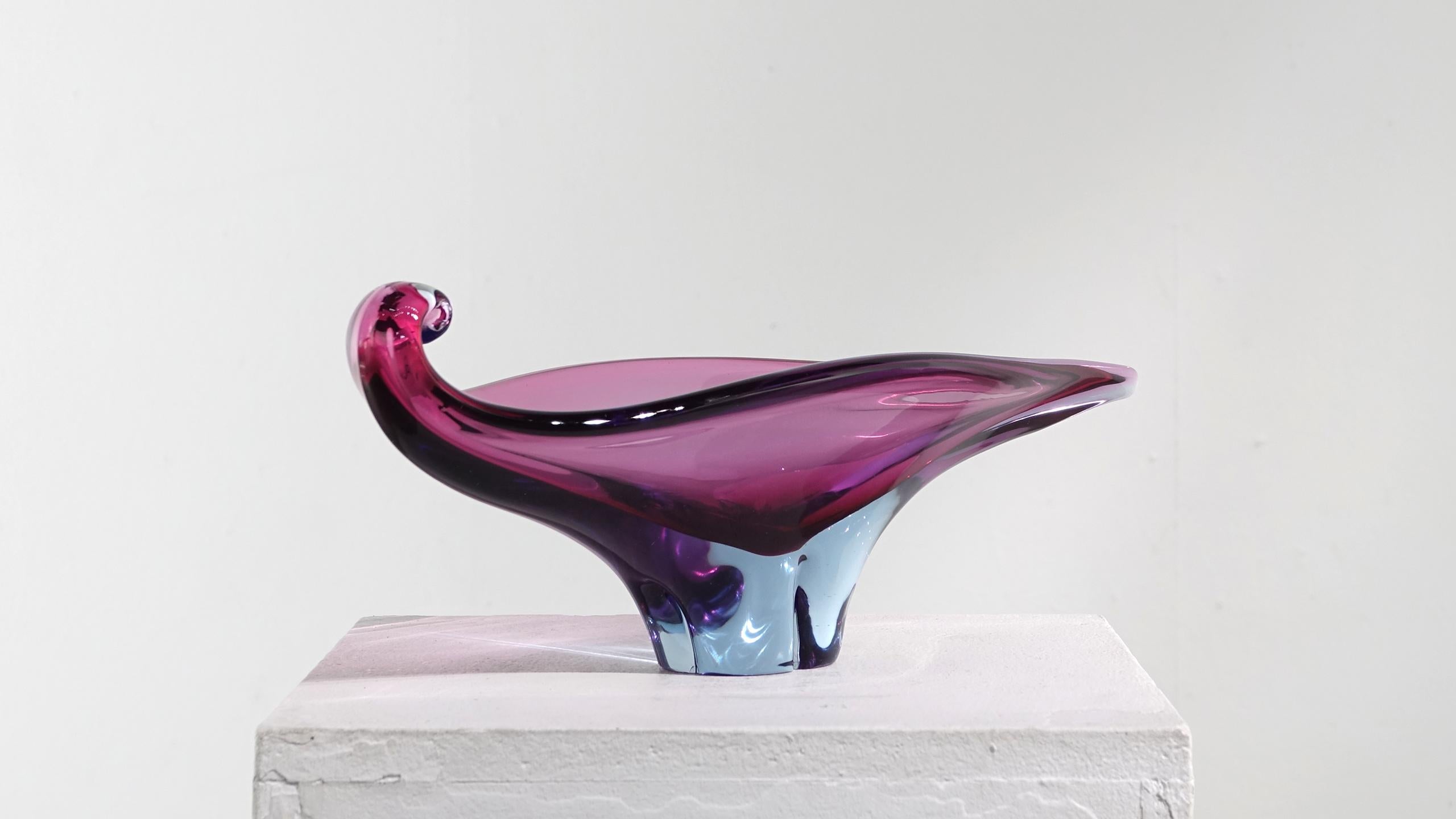 Mid-Century Modern Extraordinaire bol en verre de Murano soufflé à la main, violet et bleu, 1960