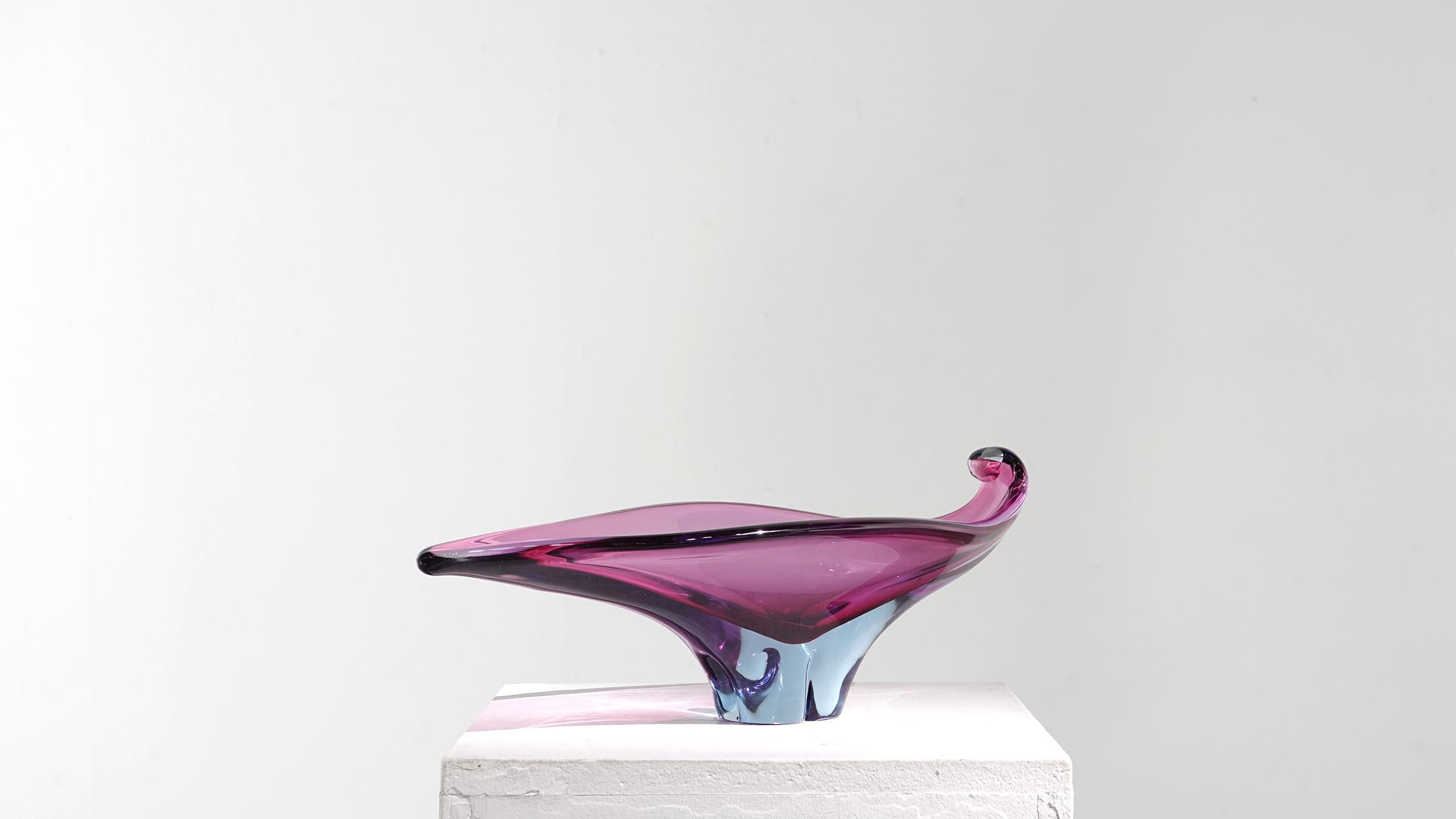 Extraordinaire bol en verre de Murano soufflé à la main, violet et bleu, 1960 Bon état à Munster, NRW