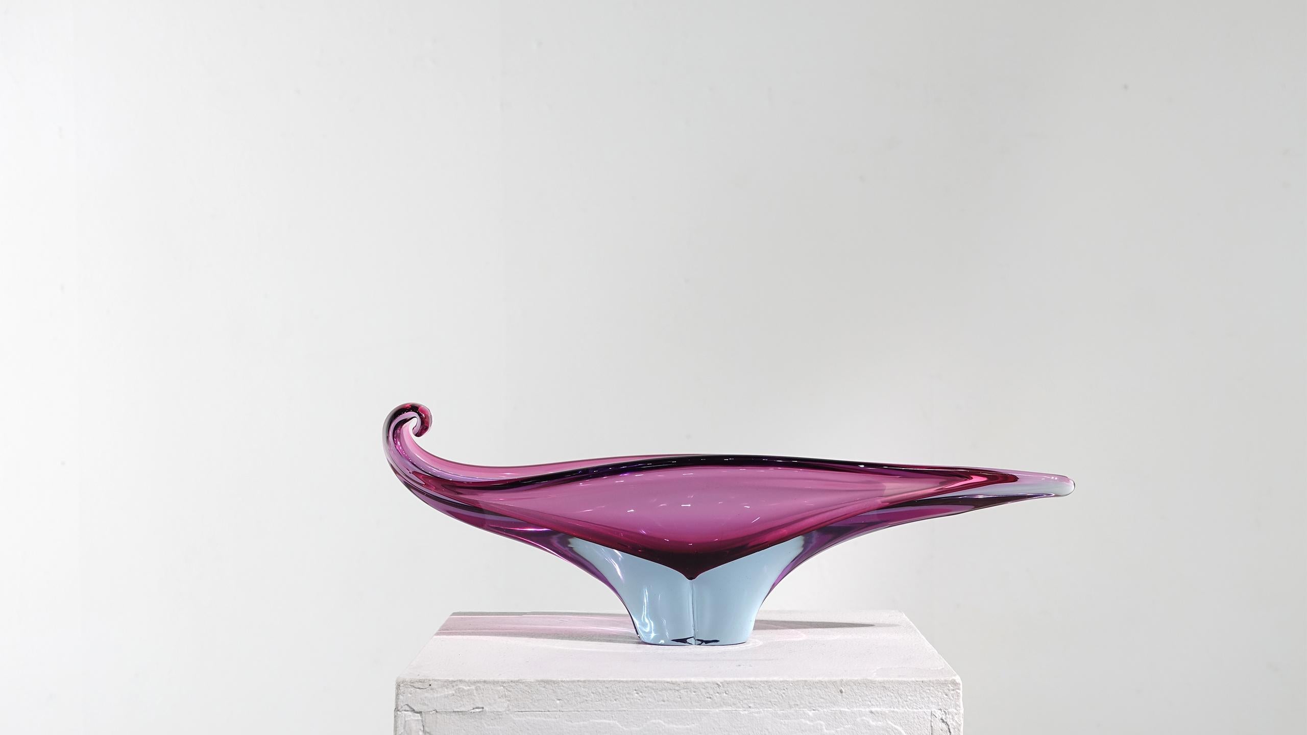 Verre de Murano Extraordinaire bol en verre de Murano soufflé à la main, violet et bleu, 1960