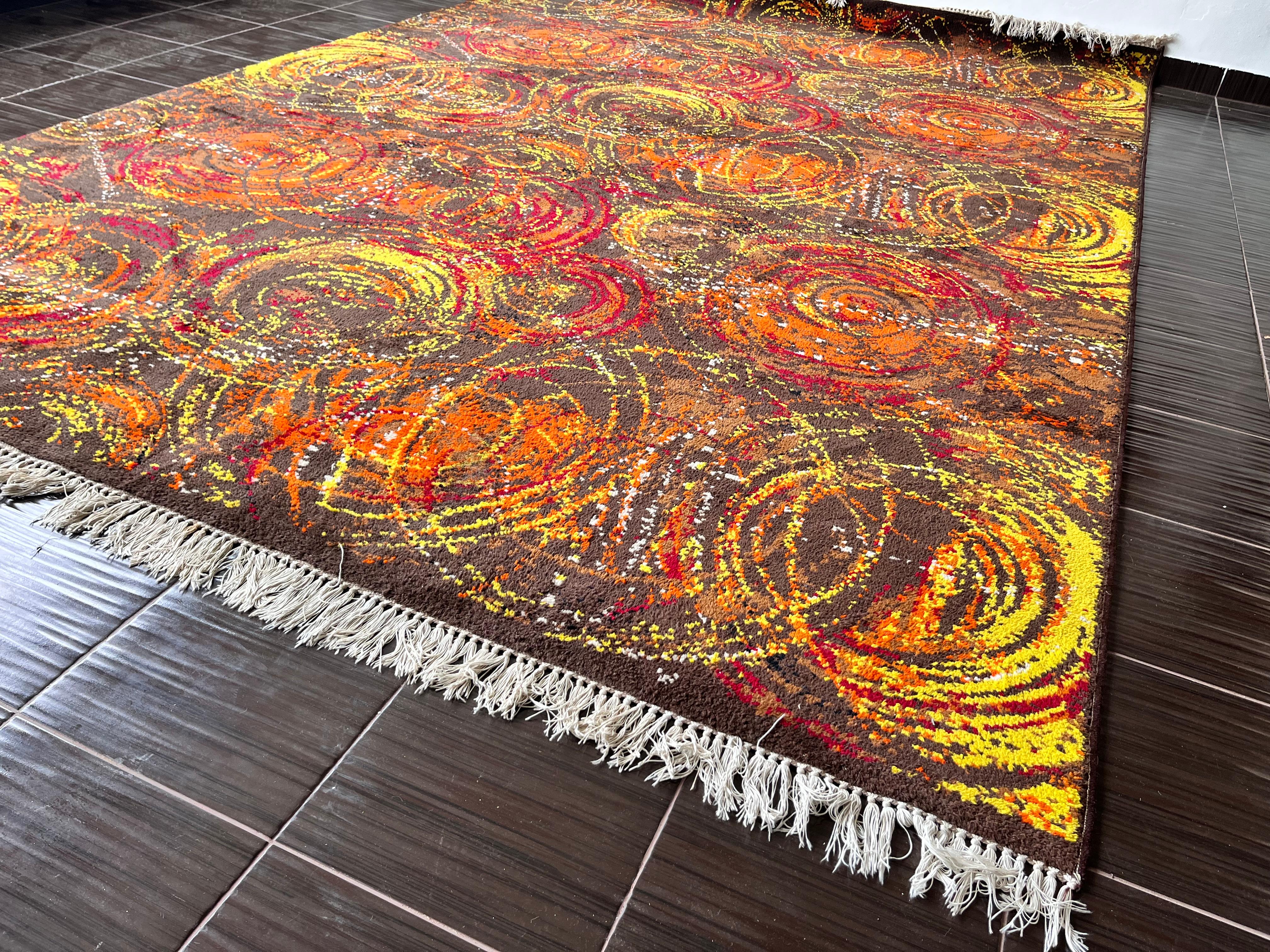 Extraordinaire tapis d'art abstrait fait à la main dans le style Kybal, années 1960 Bon état - En vente à Praha, CZ
