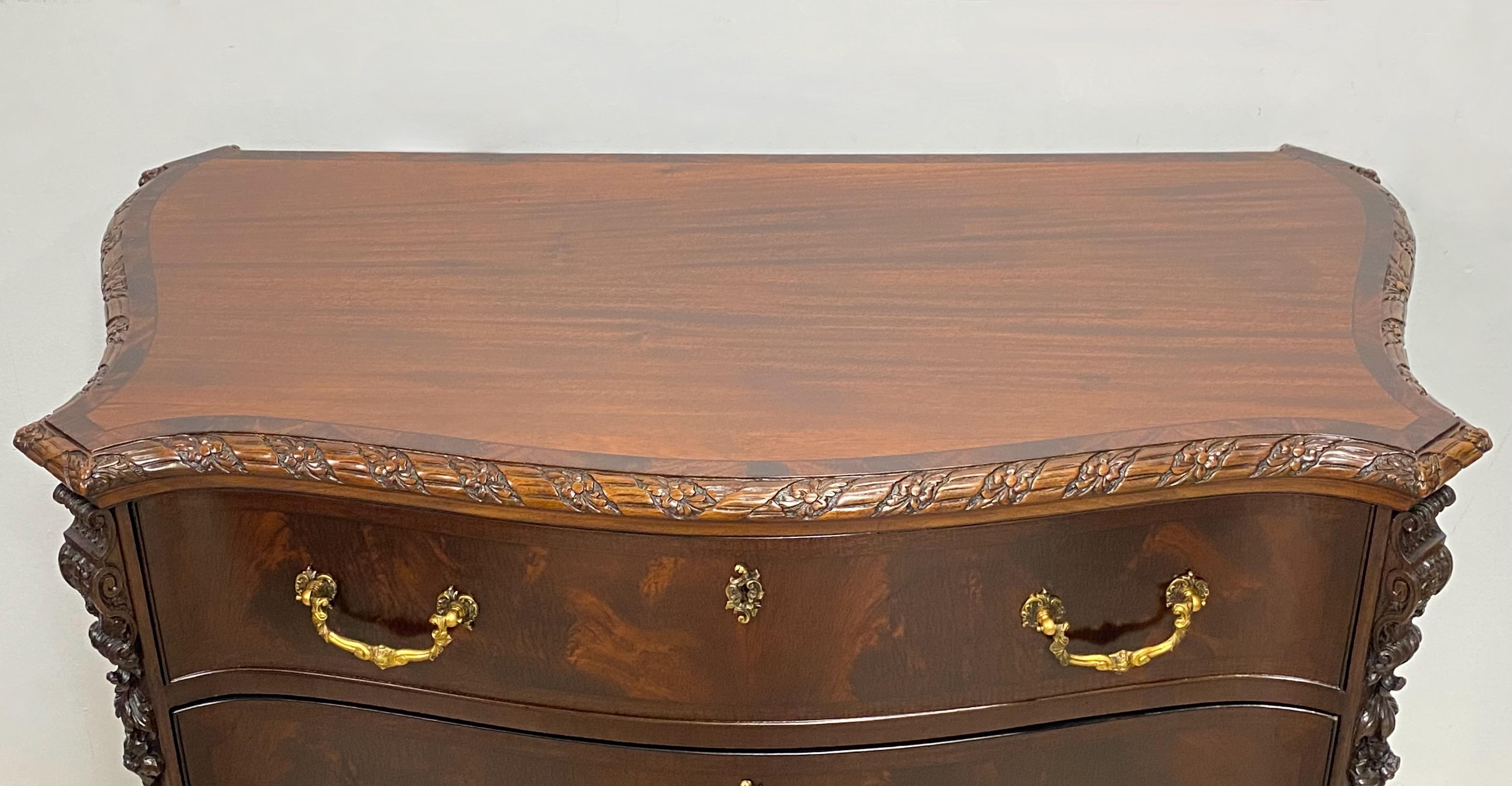 20th Century Extraordinary Irish Hand Made Solid Mahogany Chest of Drawers For Sale