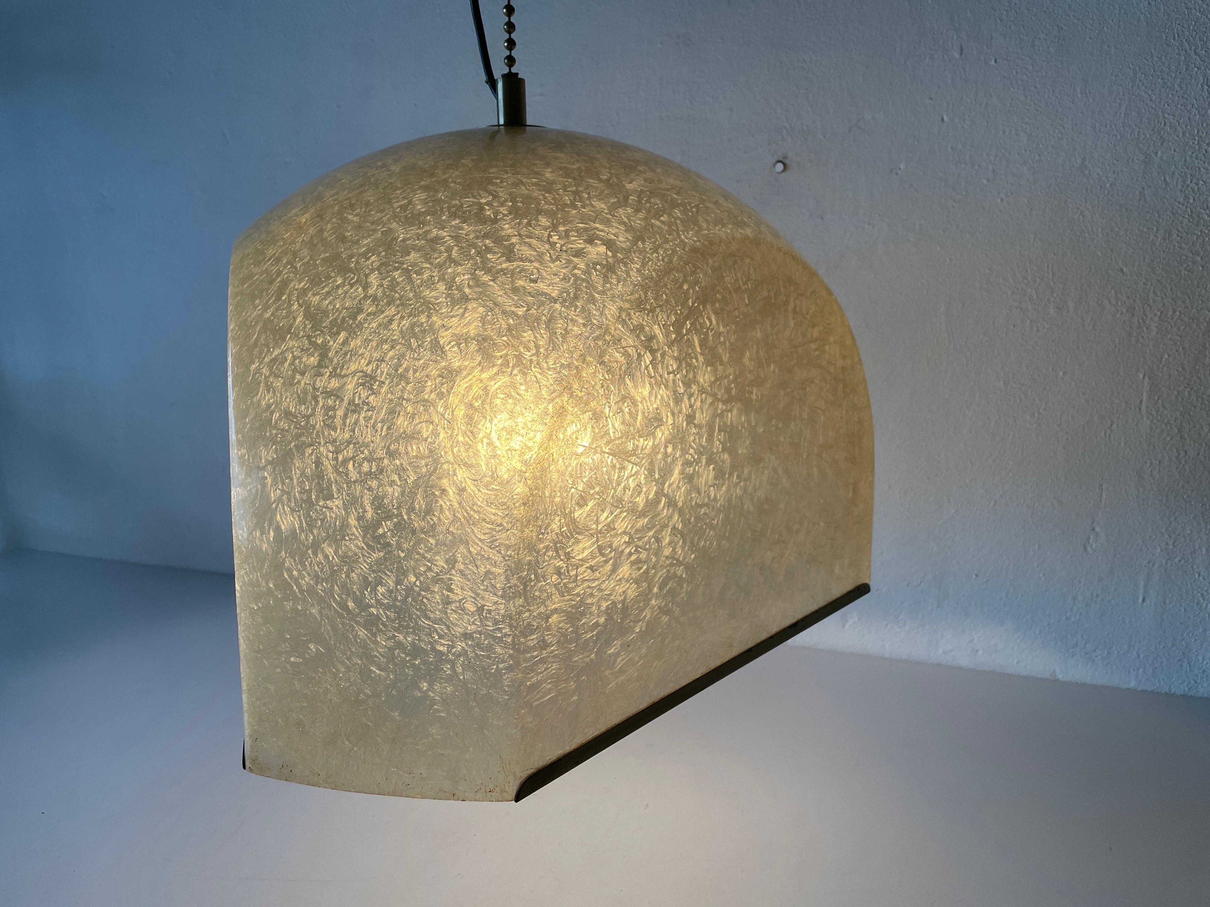 Extraordinaire lampe à suspension en fibre de verre de conception italienne XL, années 1960, Italie en vente 6
