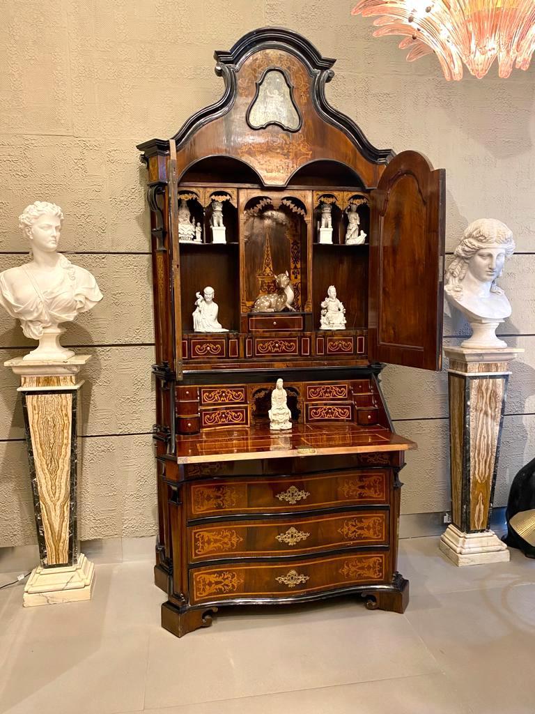 Extraordinary Italian Parquetry Bureau Cabinet Trumeaux Rome, 1740 For Sale 6