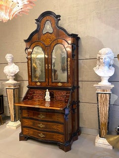 Extraordinary Italian Parquetry Bureau Cabinet Trumeaux Rome, 1740