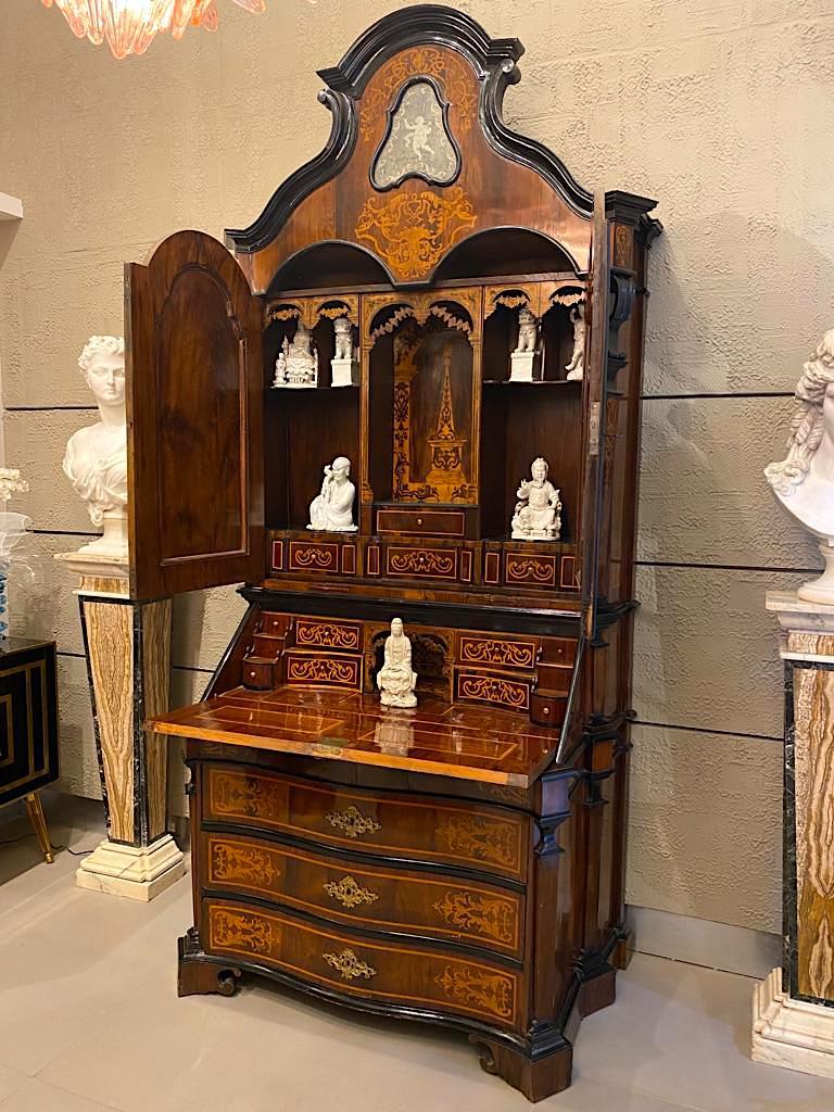 Extraordinary Italian Parquetry Bureau Cabinet Trumeaux Rome, 1740 For Sale 1