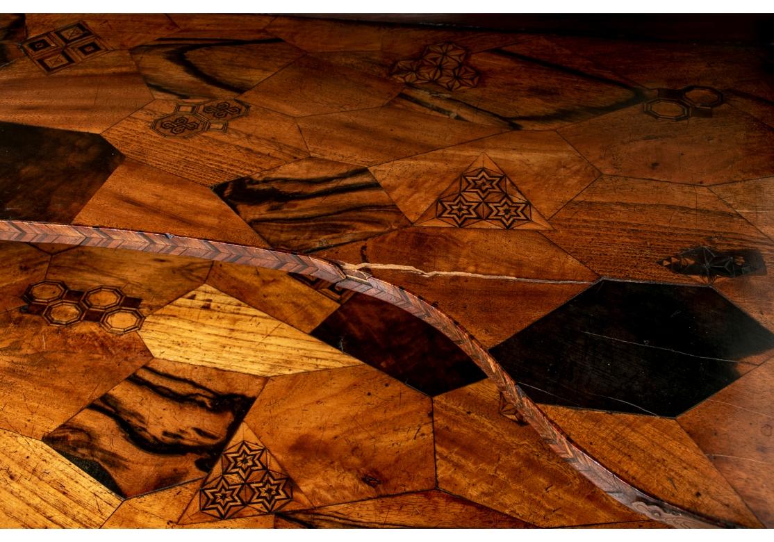 Extraordinaria vitrina de artesanía japonesa en venta 7
