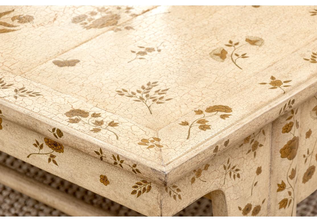 Chinoiseries Extraordinaire Table Cocktail Laquée et Peinte Attribuée Holly Hunt Design en vente