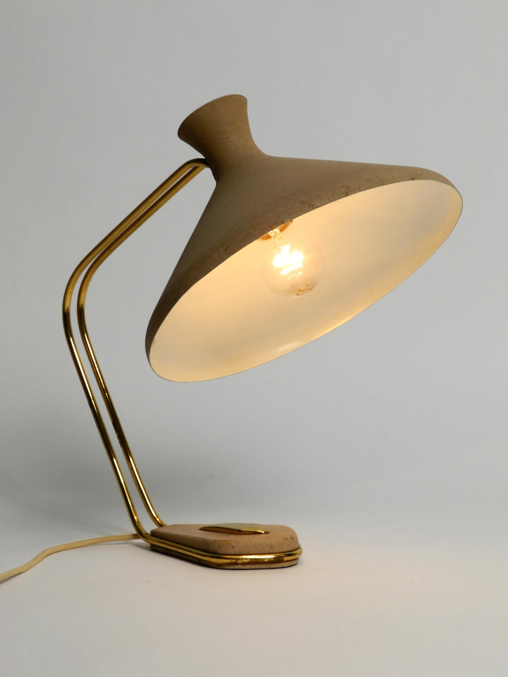 Extraordinary Large German Mid-Century Modern Brass and Metal Table Lamp For Sale 12