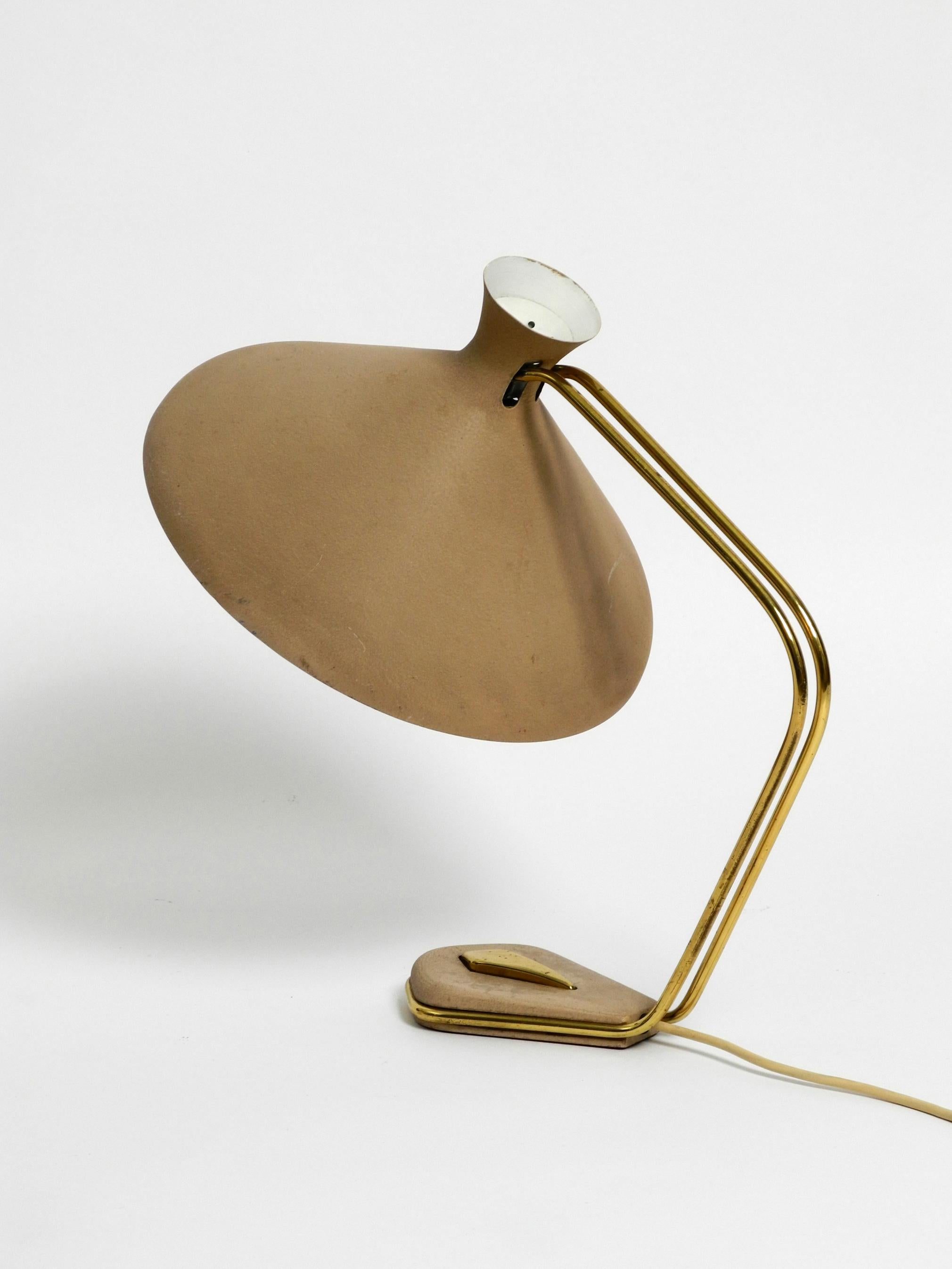 Extraordinary Large German Mid-Century Modern Brass and Metal Table Lamp For Sale 2