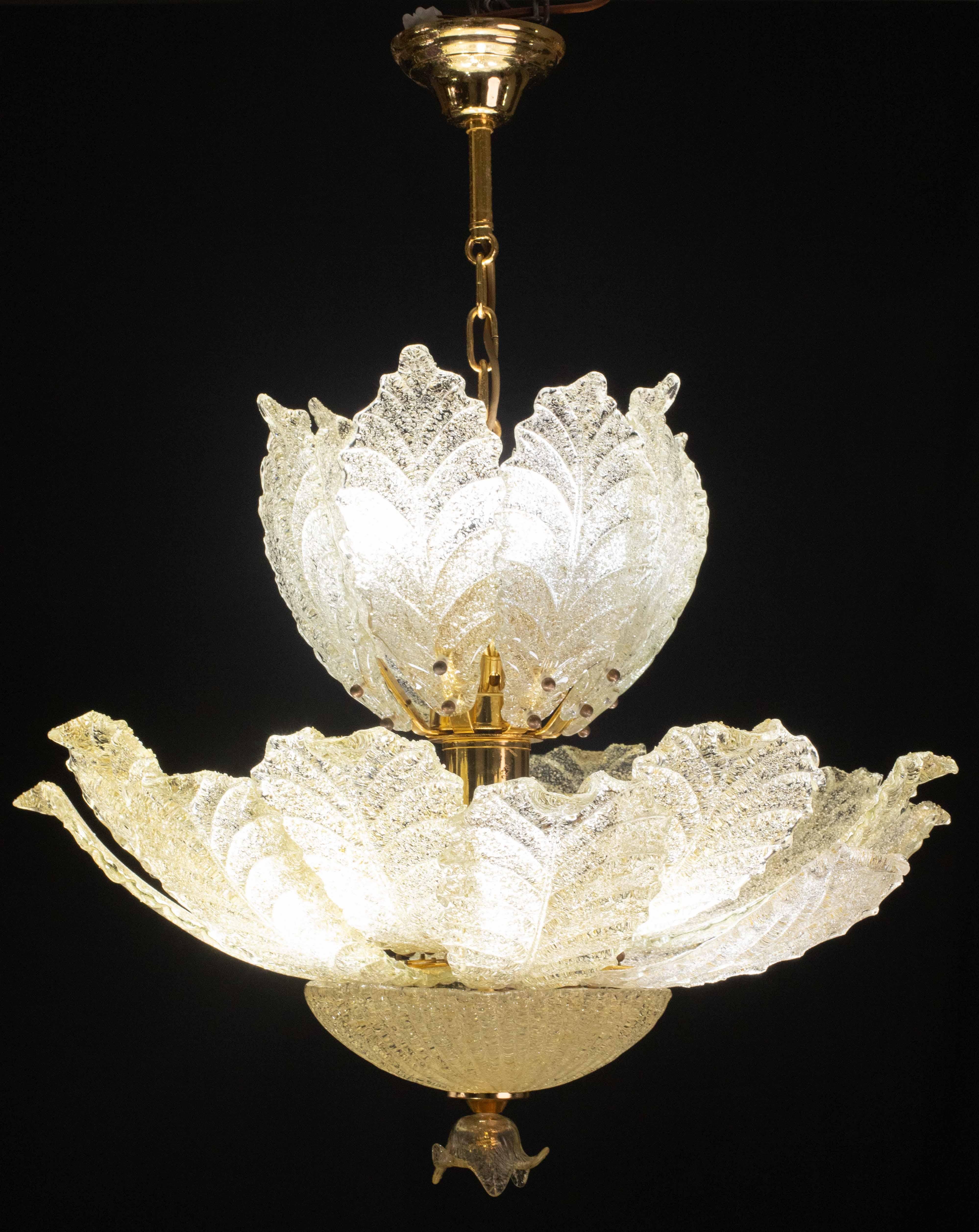 Außergewöhnlicher großformatiger goldener Vintage Murano Glas Kronleuchter, 1970 im Angebot 6