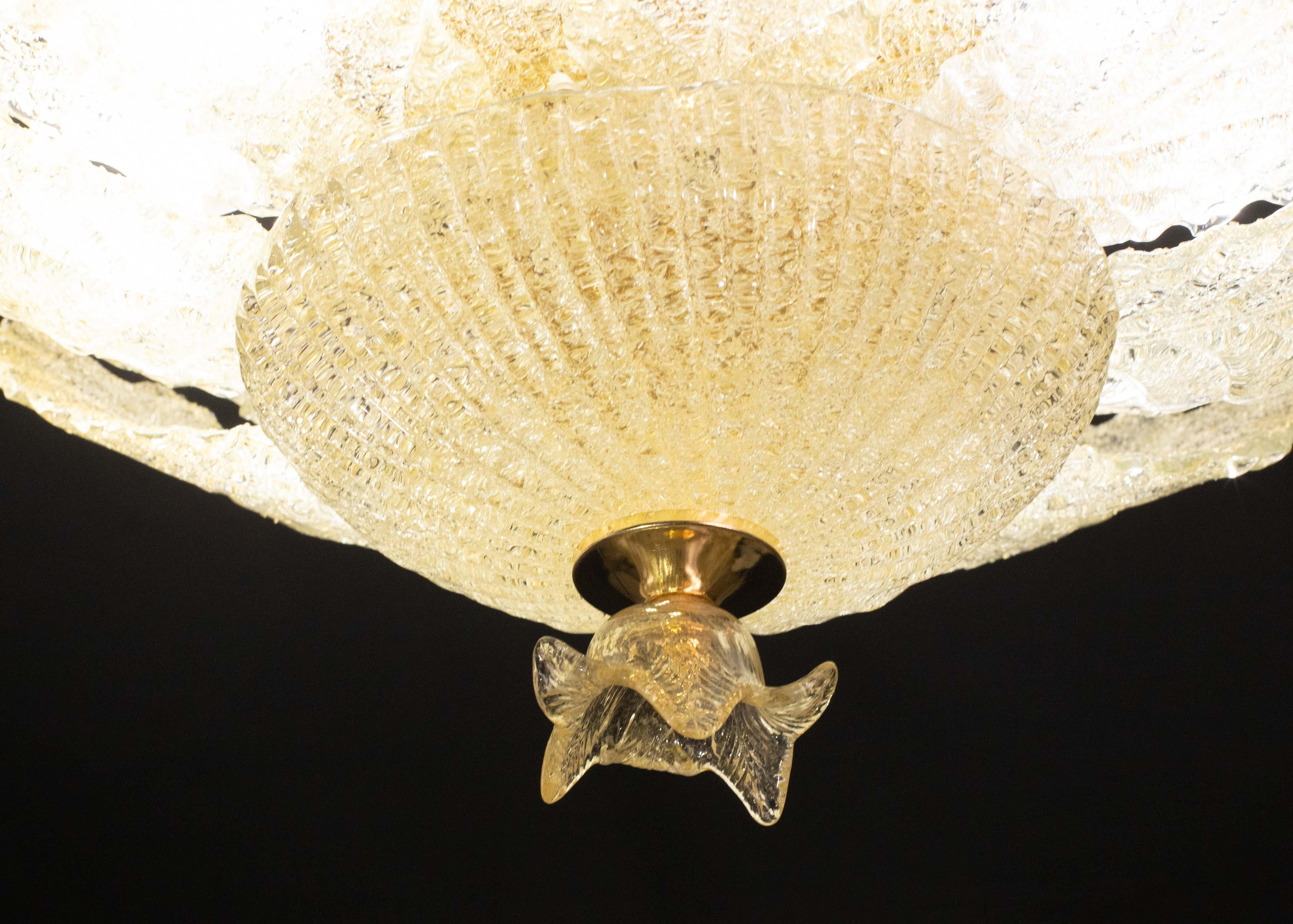 Außergewöhnlicher großformatiger goldener Vintage Murano Glas Kronleuchter, 1970 im Angebot 8