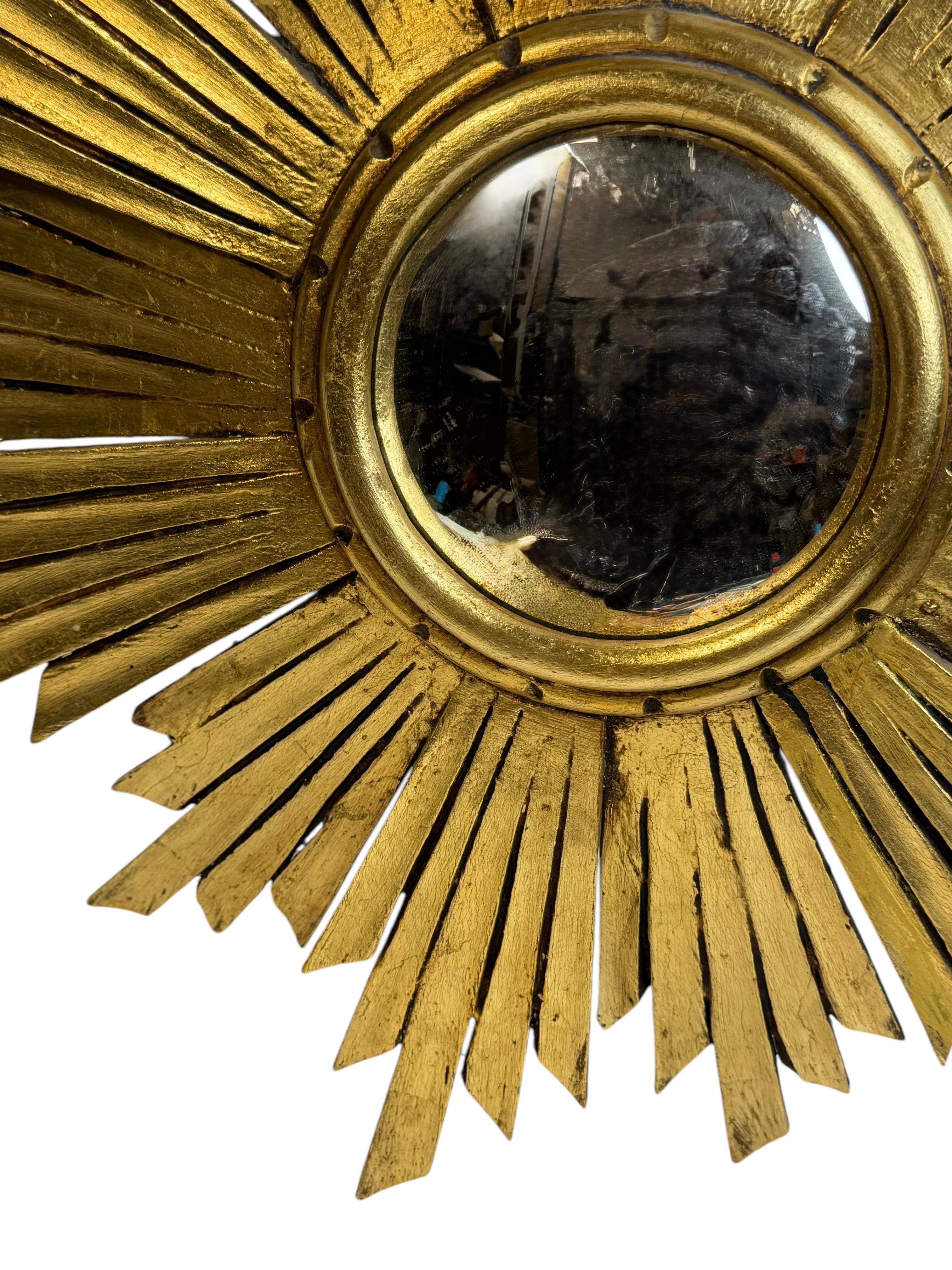Außergewöhnlich großer Sunburst Starburst Konvexspiegel Vergoldetes Holz, Frankreich 1950er Jahre im Angebot 6
