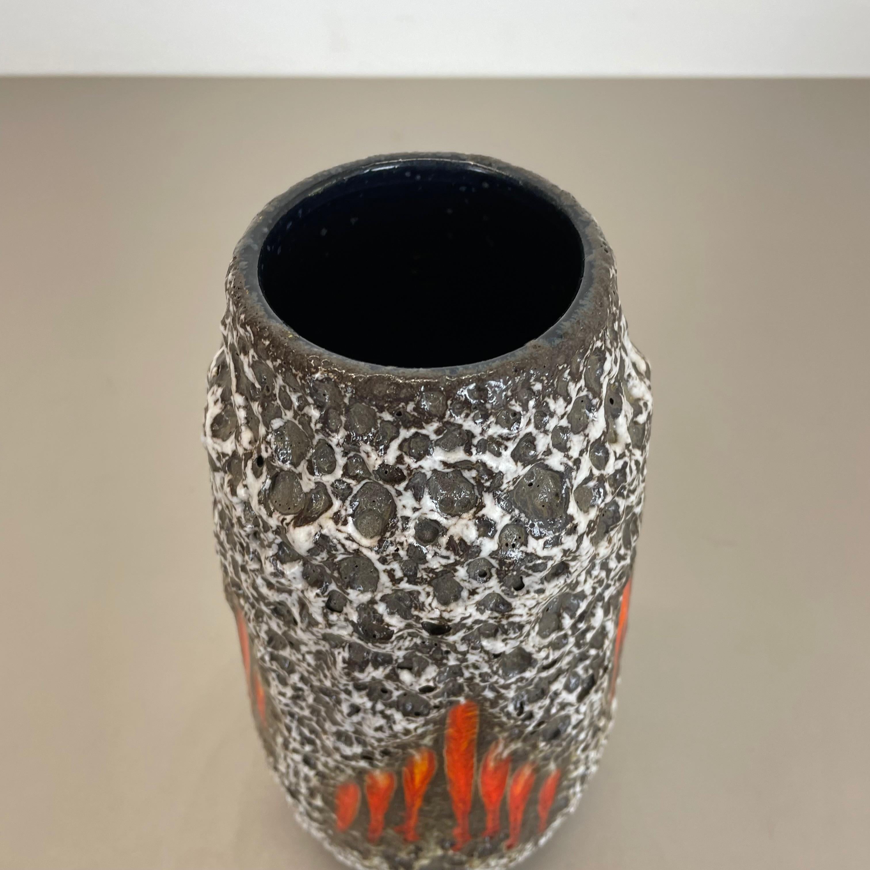 Extraordinary LORA Zig Zag Pottery Fat Lava Vase by Scheurich, Germany, 1970s For Sale 9