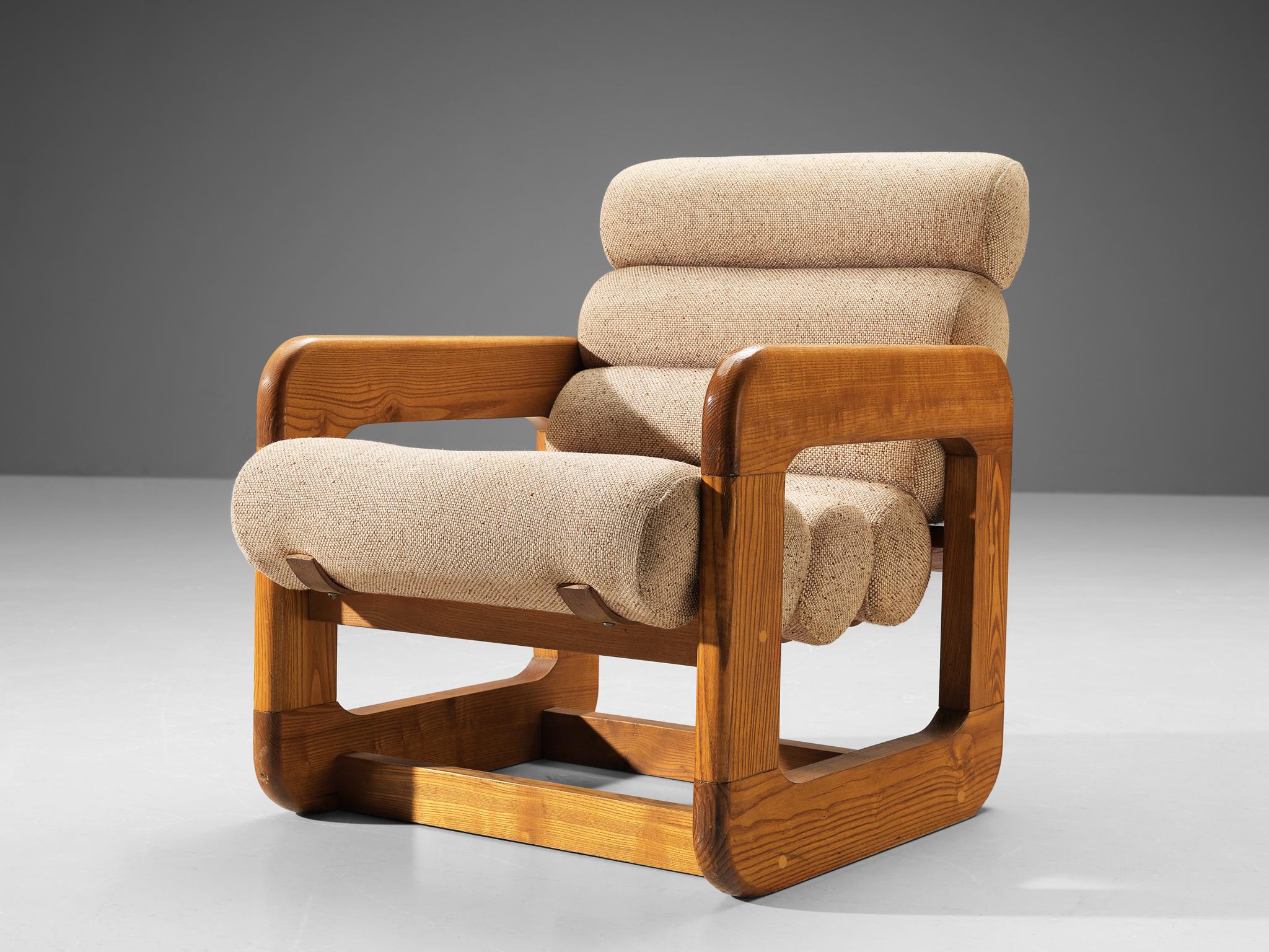 Mid-Century Modern Extraordinary Lounge Chair in Ash and Off-White Upholstery