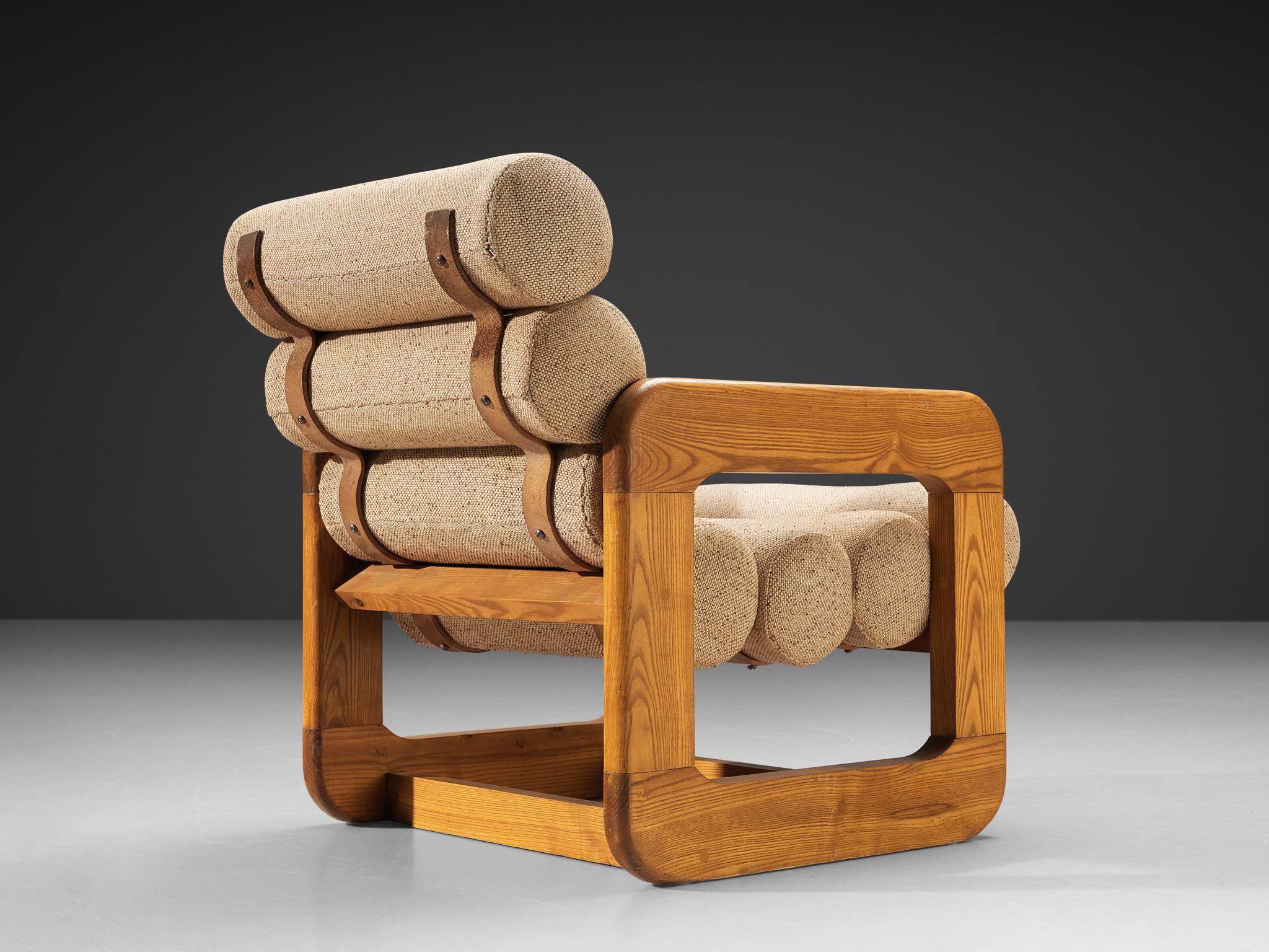 Paar außergewöhnliche Loungesessel in Esche und beigefarbener Polsterung im Angebot 1