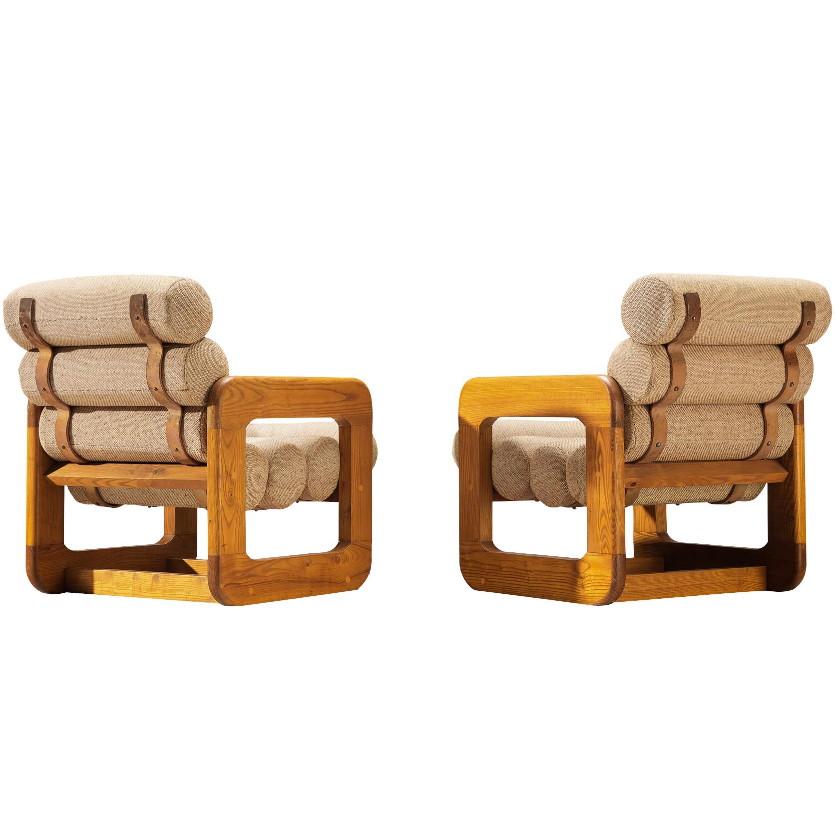 Coppia di straordinarie sedie da salotto in frassino e tappezzeria beige