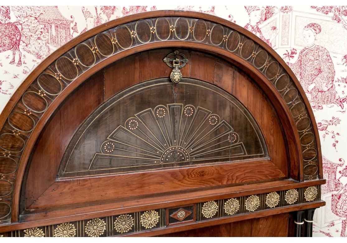 Laiton Extraordinaire Sécrétaire À Abattant en acajou, Circa 1810 en vente