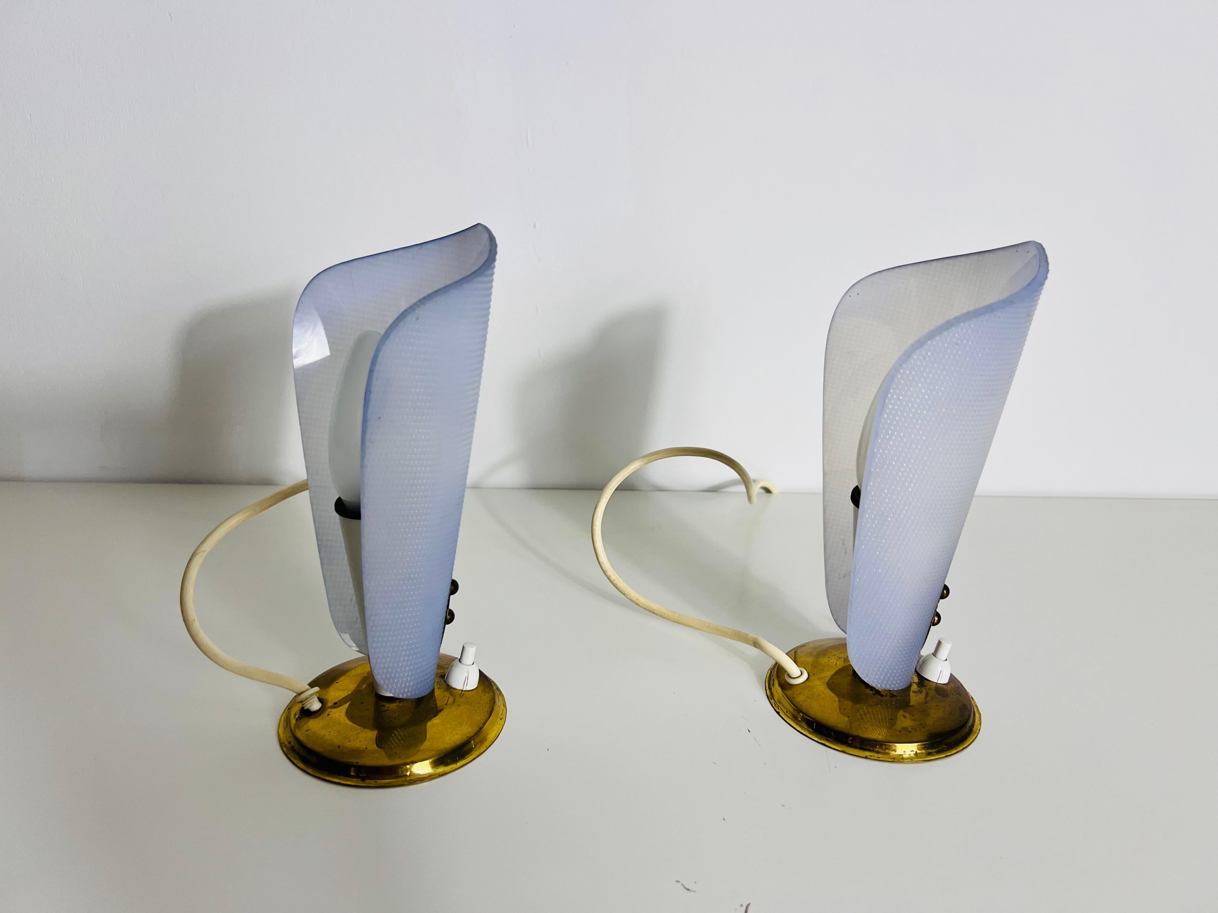 Außergewöhnliche italienische Messing-Tischlampen aus der Mitte des Jahrhunderts, 1960er Jahre (Mitte des 20. Jahrhunderts) im Angebot