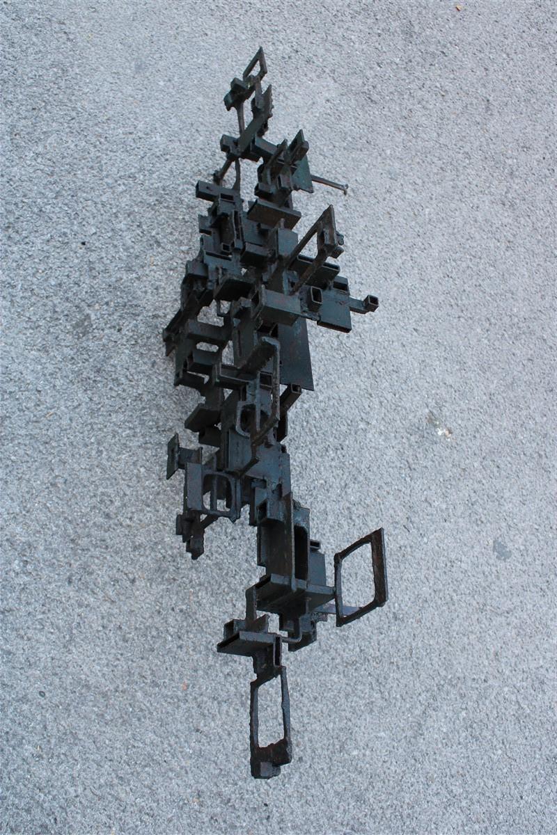Extraordinary Modern Brutalist Iron Sculpture Italy 1960 Rare Piece Sconce For Sale 10