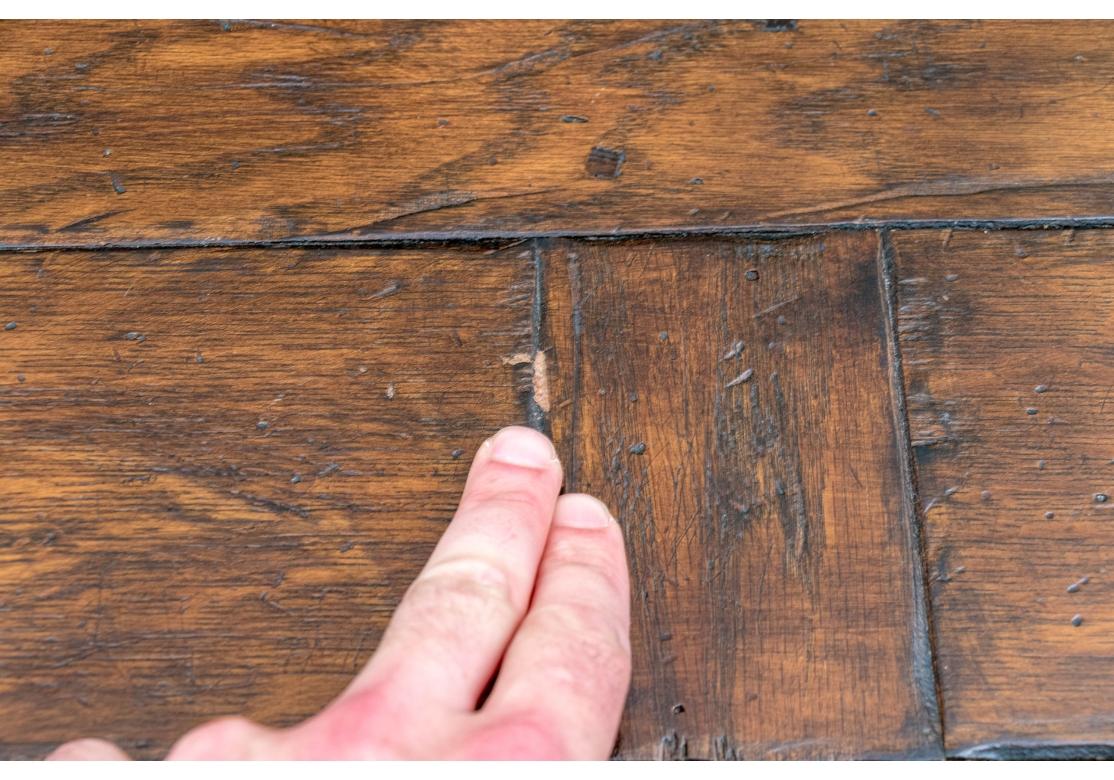 Extraordinaire Table de salle à manger en parquet Oak sur supports chromés en vente 6