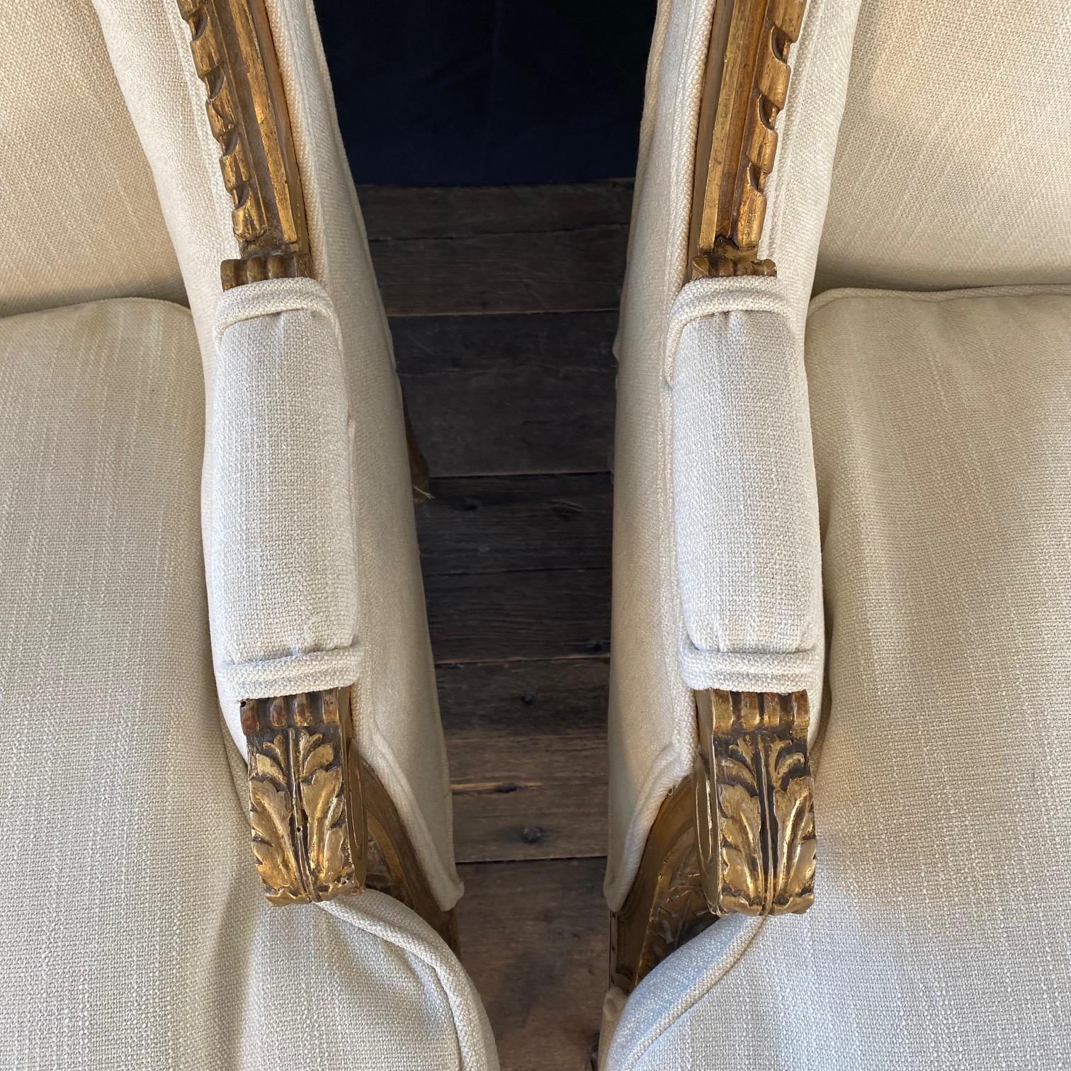 Extraordinary Pair of French Louis XVI Giltwood Wingback Armchairs or Bergeres For Sale 2