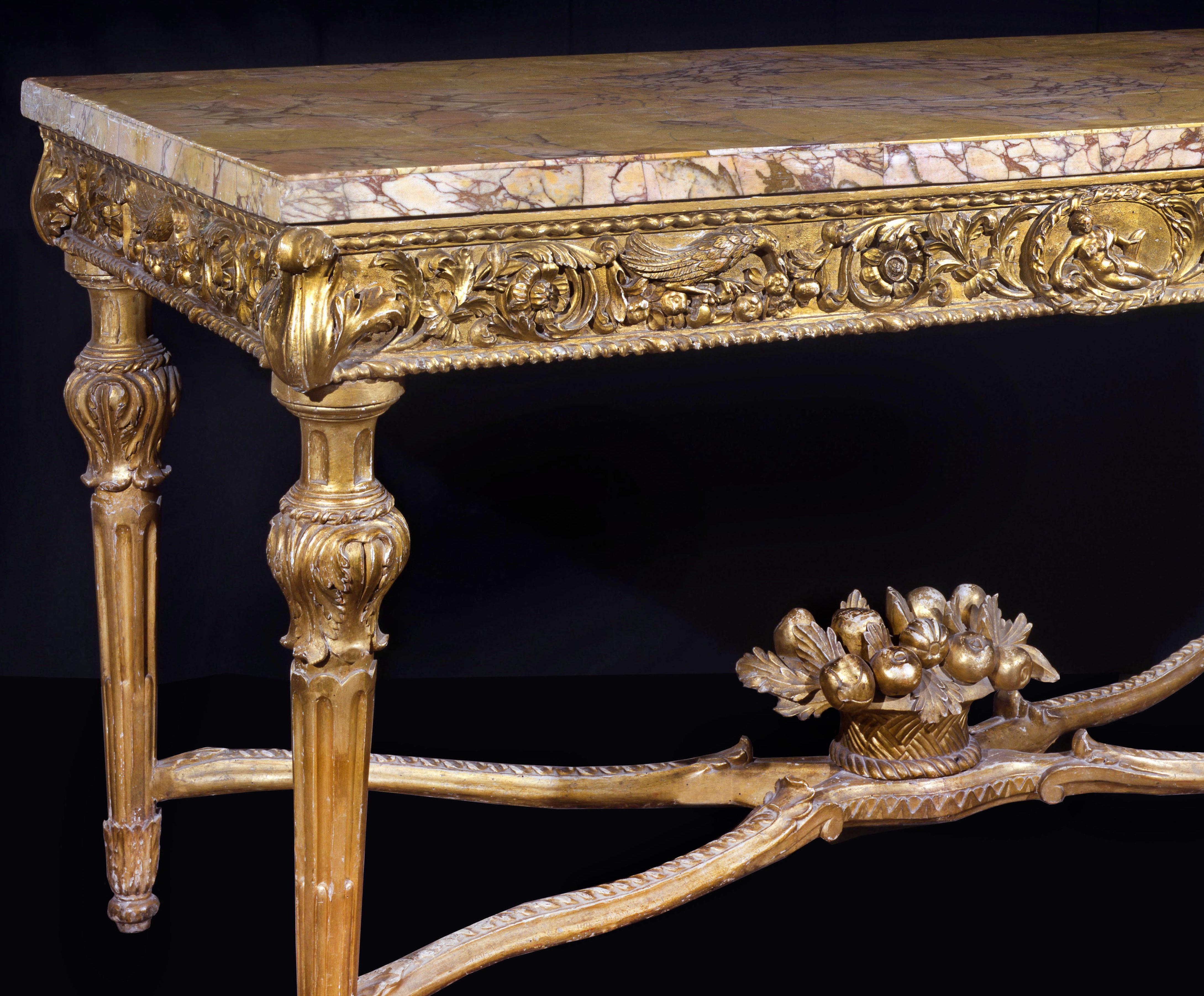 Extraordinary Pair of Italian 18th Century Carved Gilt-Wood Console Tables In Good Condition For Sale In Rome, IT
