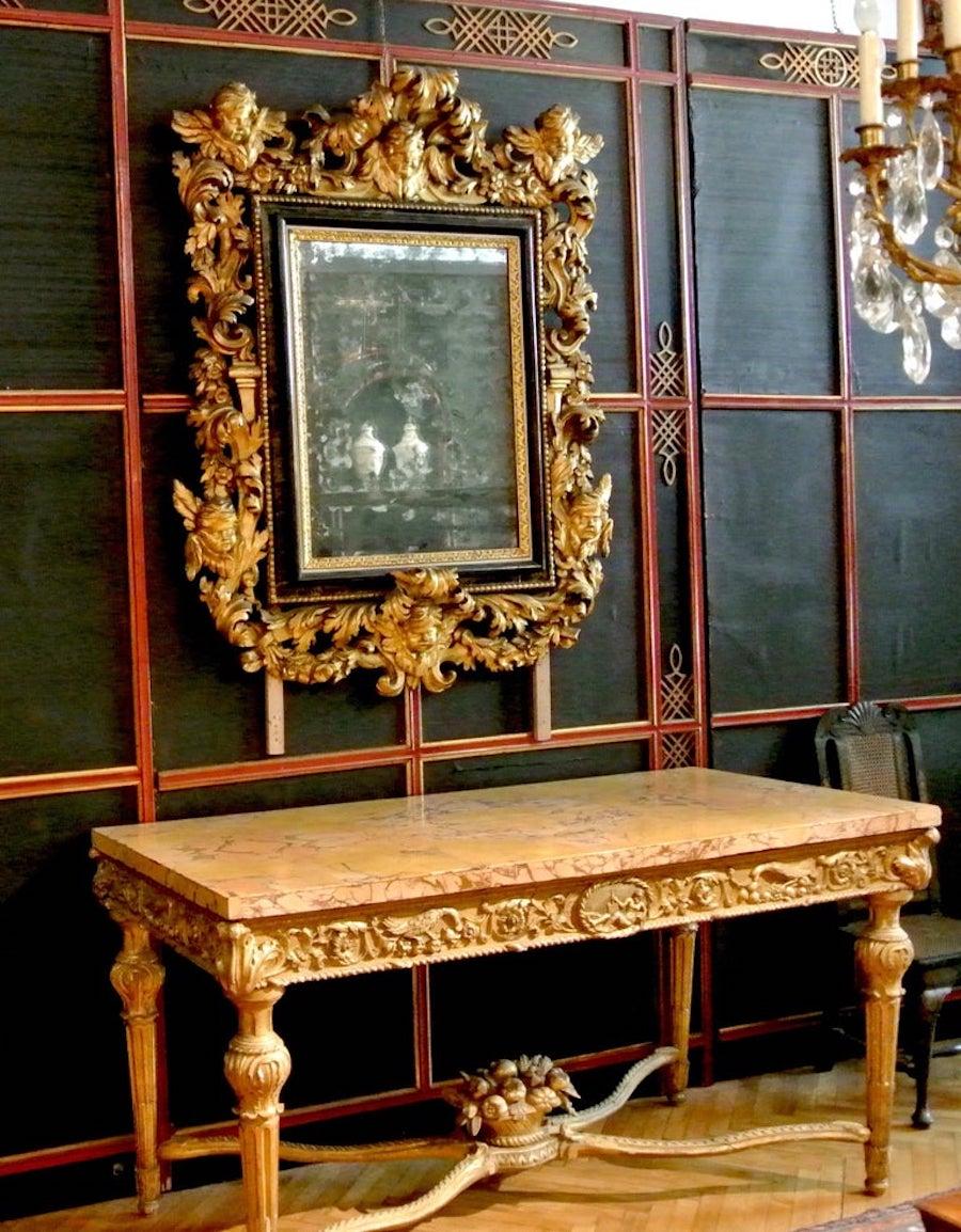 Extraordinary Pair of Italian 18th Century Carved Gilt-Wood Console Tables For Sale 1