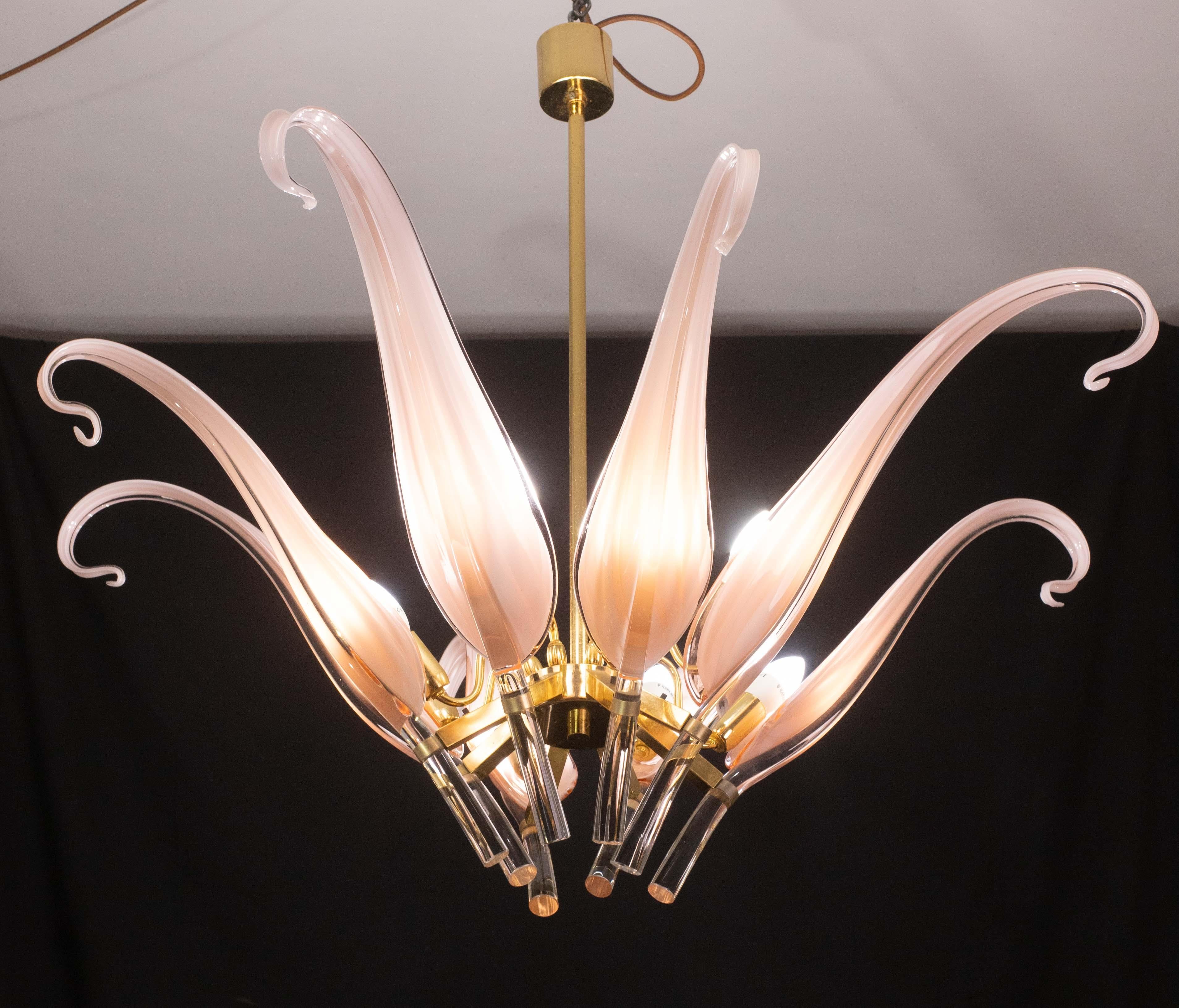 Straordinario lampadario a foglie in vetro di Murano rosa di grandi dimensioni di Franco Luce In condizioni buone in vendita a Roma, IT