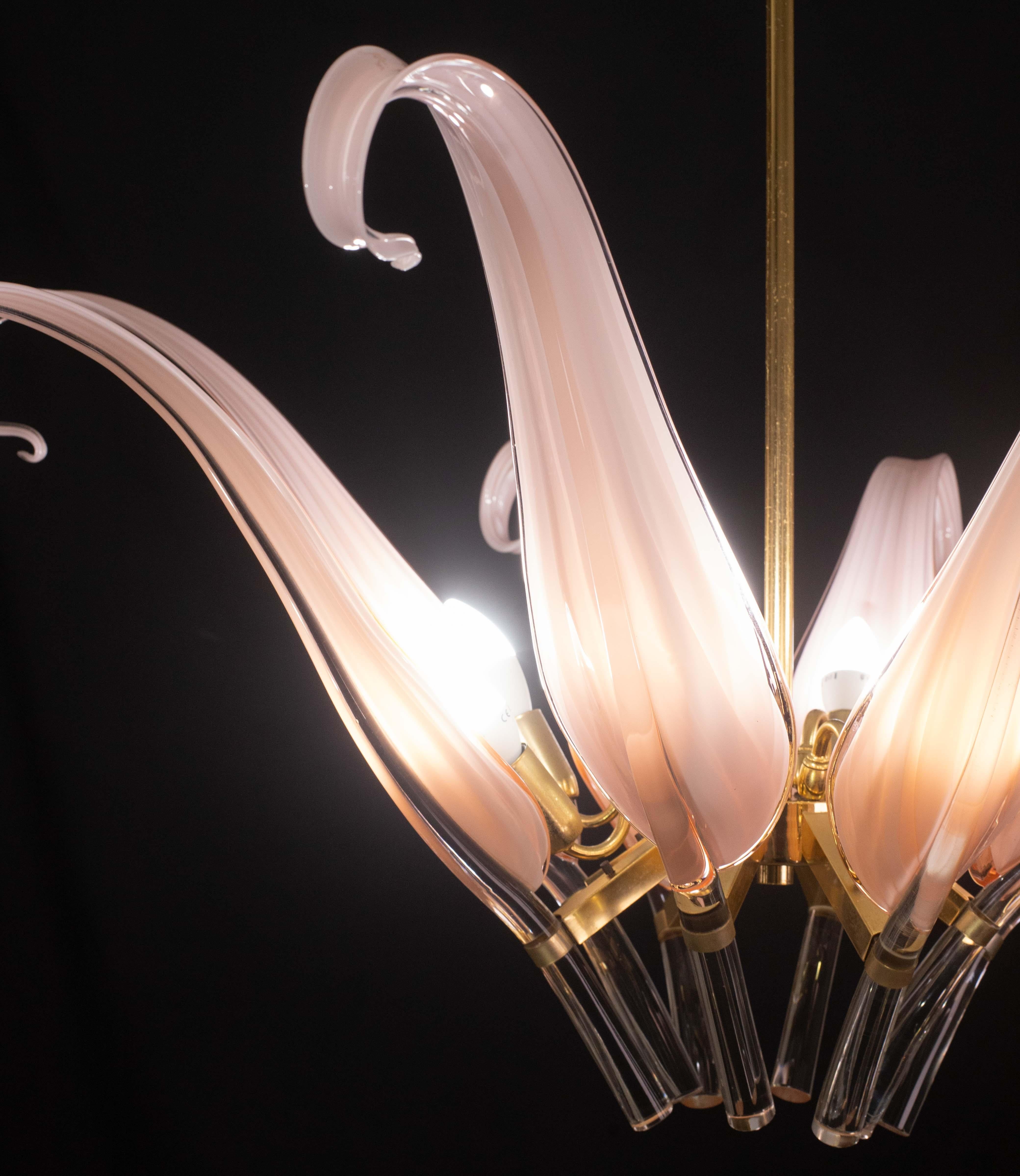 Straordinario lampadario a foglie in vetro di Murano rosa di grandi dimensioni di Franco Luce in vendita 1