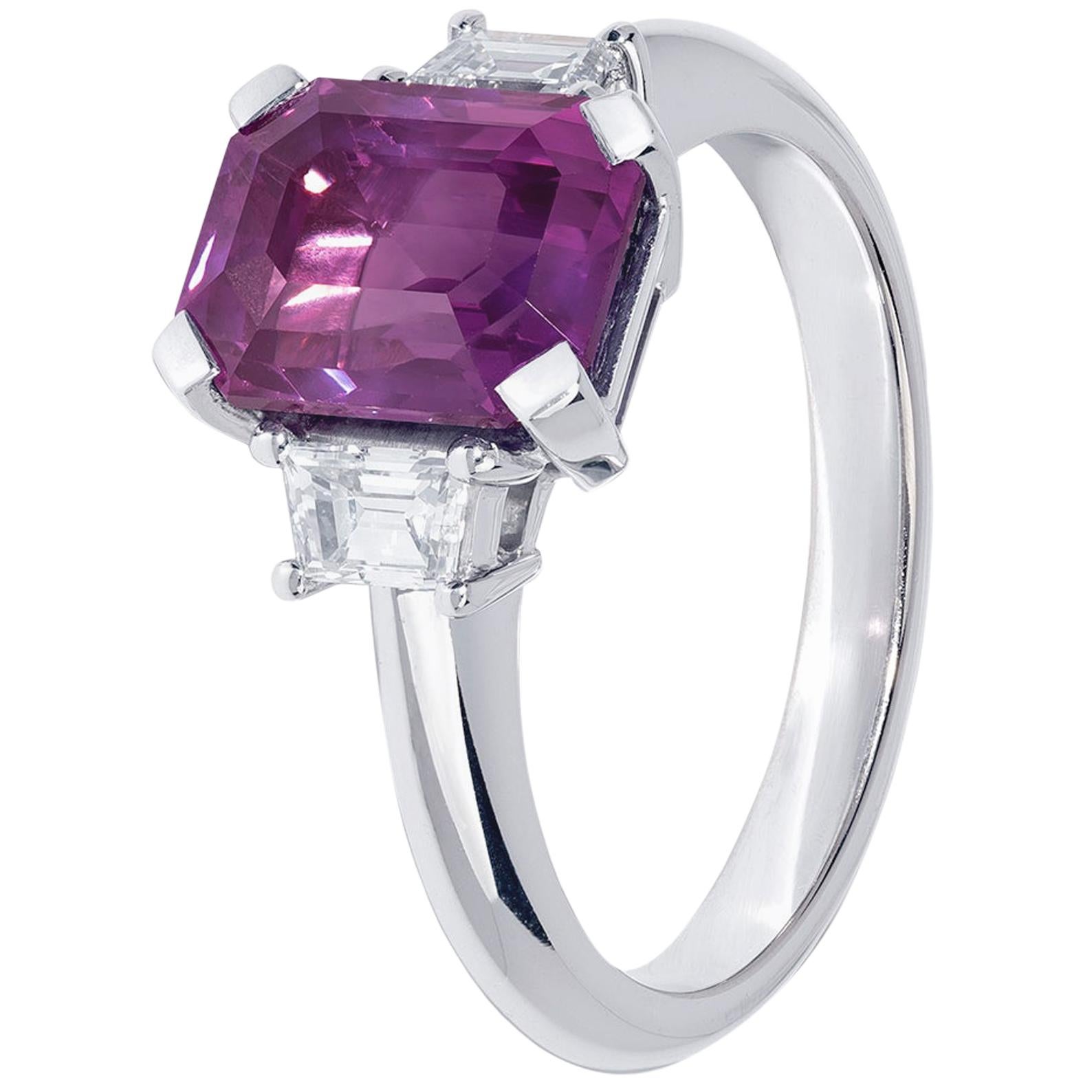 3.74 Carats Purple Sapphire Trilogy Ring with Diamonds in White Gold For Sale
